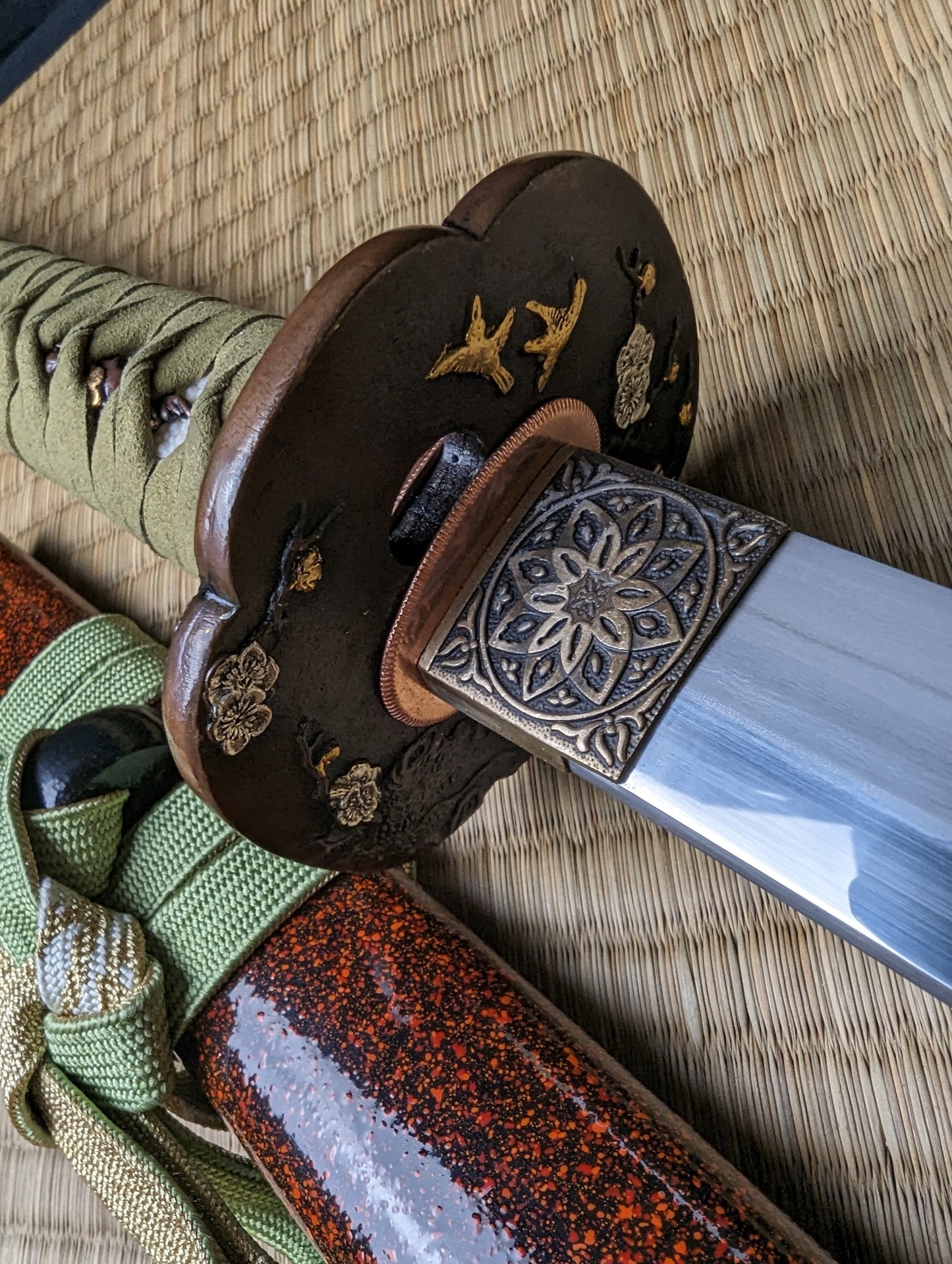 Phoenix Arms Verdant Spring Katana - folded steel, clay tempered, 3-shade polish