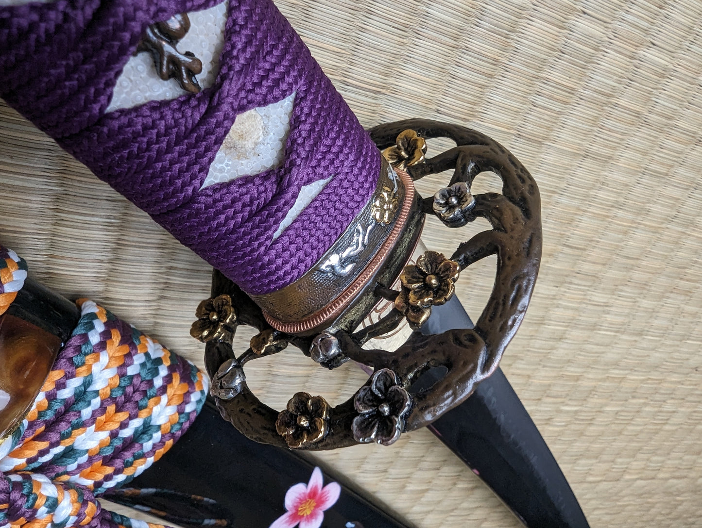 Phoenix Arms Floating Blossoms Katana - T10, clay tempered, 3-shade poliah