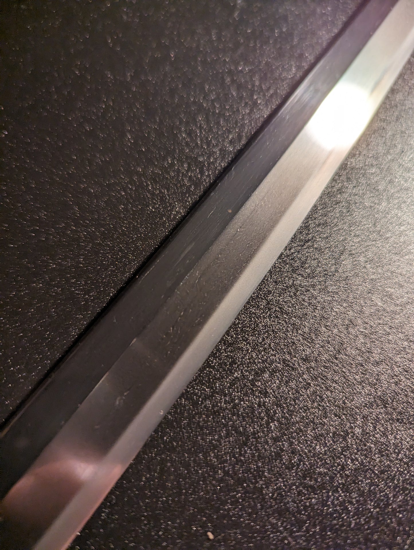 Antique Nihonto - Katana in Shirasaya with Tachi Koshirae, Nanbokucho Period (650+ years old) - Unsigned, NBTHK Tokubetsu Hozon Attributed to Tegai Kanetoshi