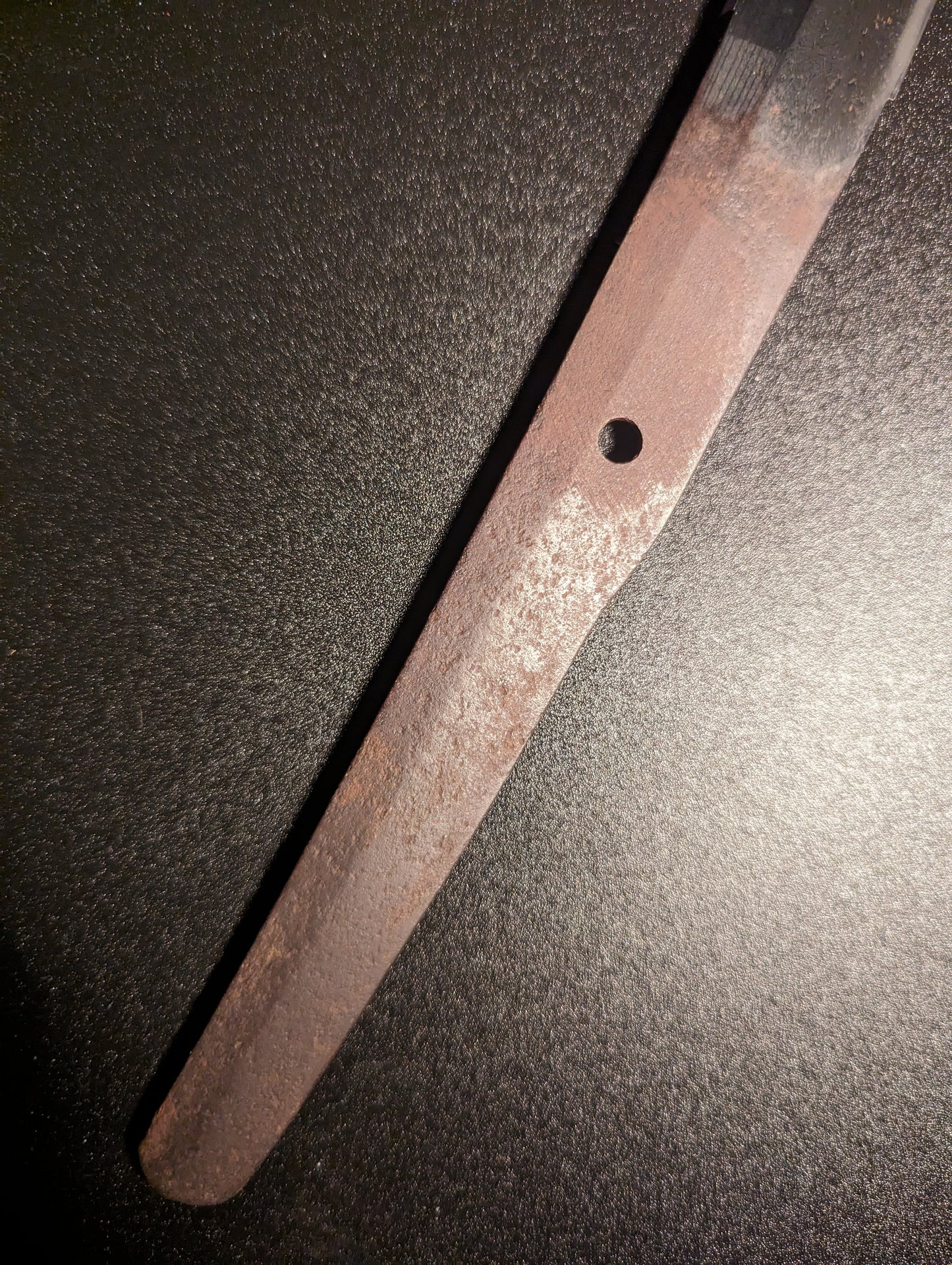 Antique Nihonto - Katana in Shirasaya with Tachi Koshirae, Nanbokucho Period (650+ years old) - Unsigned, NBTHK Tokubetsu Hozon Attributed to Tegai Kanetoshi