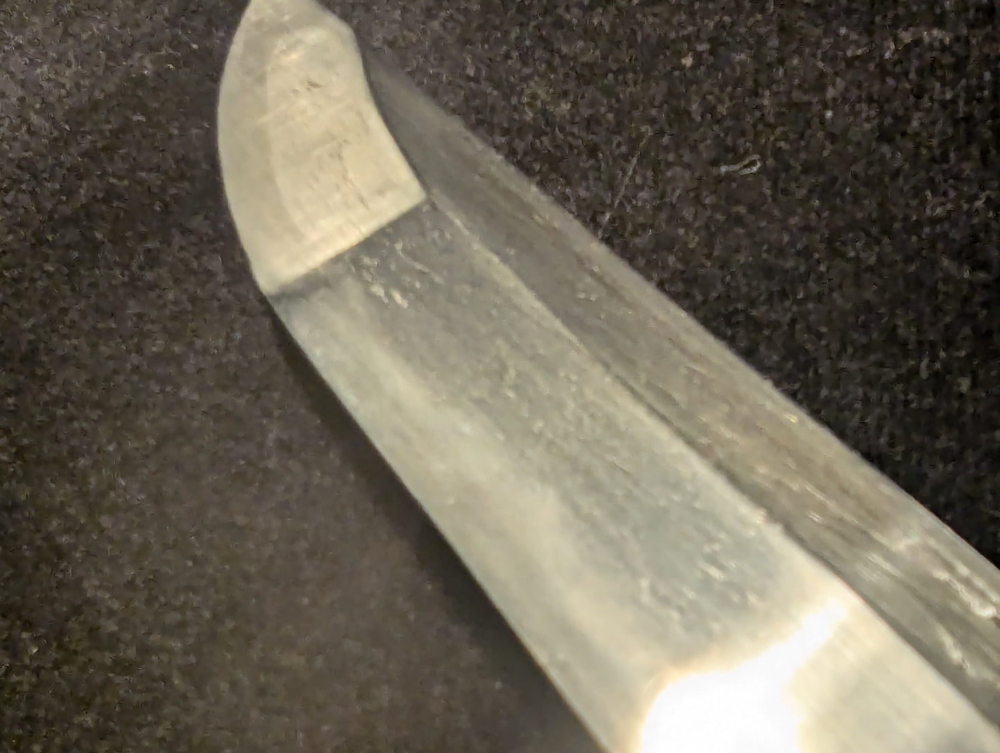 Antique Nihonto - Edo period okissaki sunnobi tanto - signed Hizen Ju Tadayoshi (unverified)