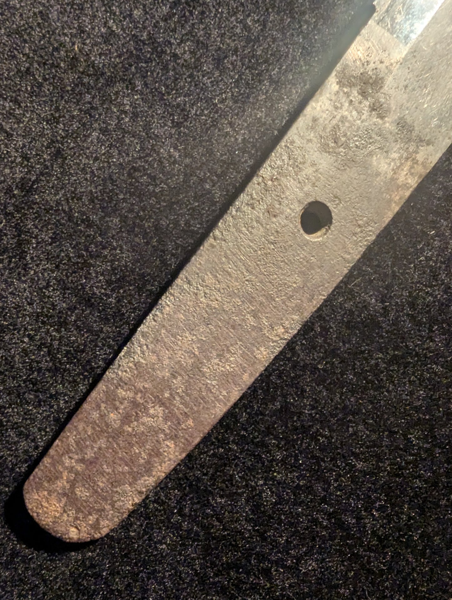 Antique Nihonto - Edo period okissaki sunnobi tanto - signed Hizen Ju Tadayoshi (unverified)