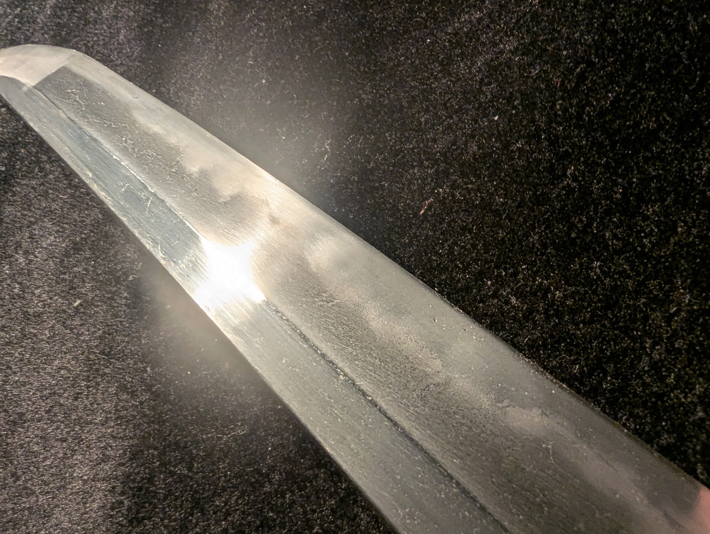 Antique Nihonto - Edo period okissaki sunnobi tanto - signed Hizen Ju Tadayoshi (unverified)