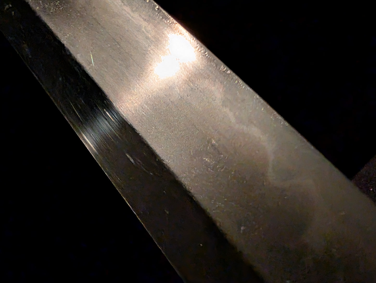 Antique Nihonto - Wakizashi in Shirasaya, Mumei - Eary Edo (3-400 years old)