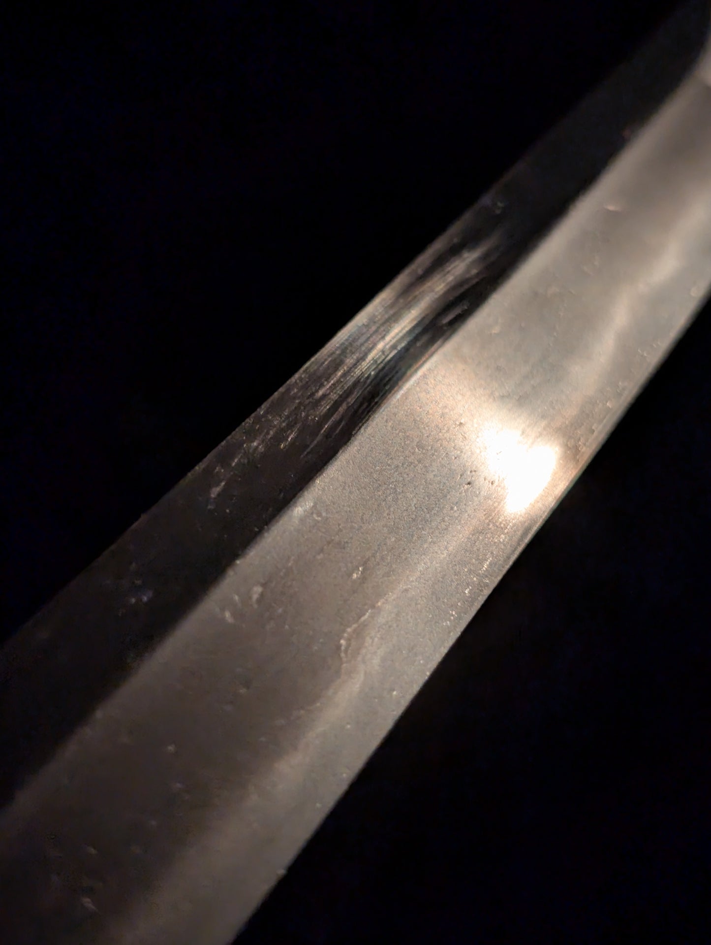 Antique Nihonto - Wakizashi in Shirasaya, Mumei - Eary Edo (3-400 years old)
