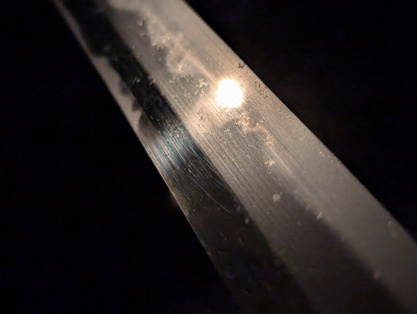 Antique Nihonto - Wakizashi in Shirasaya - Early Edo(350 years old), NBTHK attributed to Kaneyasu