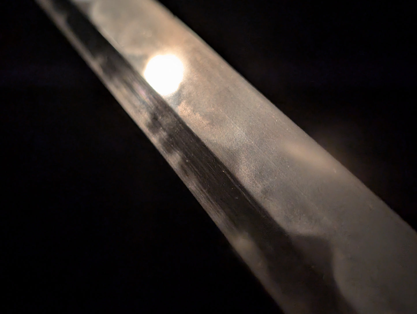 Antique Nihonto - Wakizashi in Shirasaya - Early Edo(350 years old), NBTHK attributed to Kaneyasu