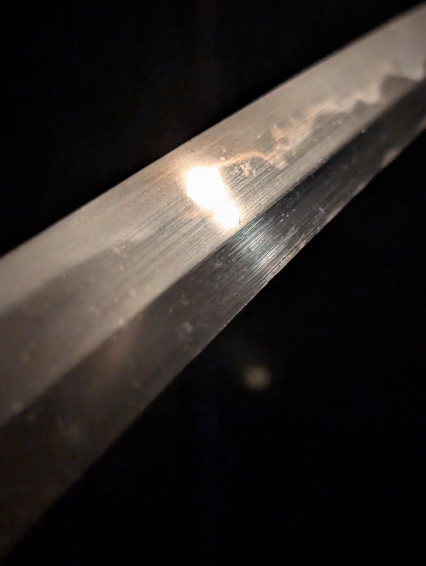 Antique Nihonto - Wakizashi in Shirasaya - Early Edo(350 years old), NBTHK attributed to Kaneyasu