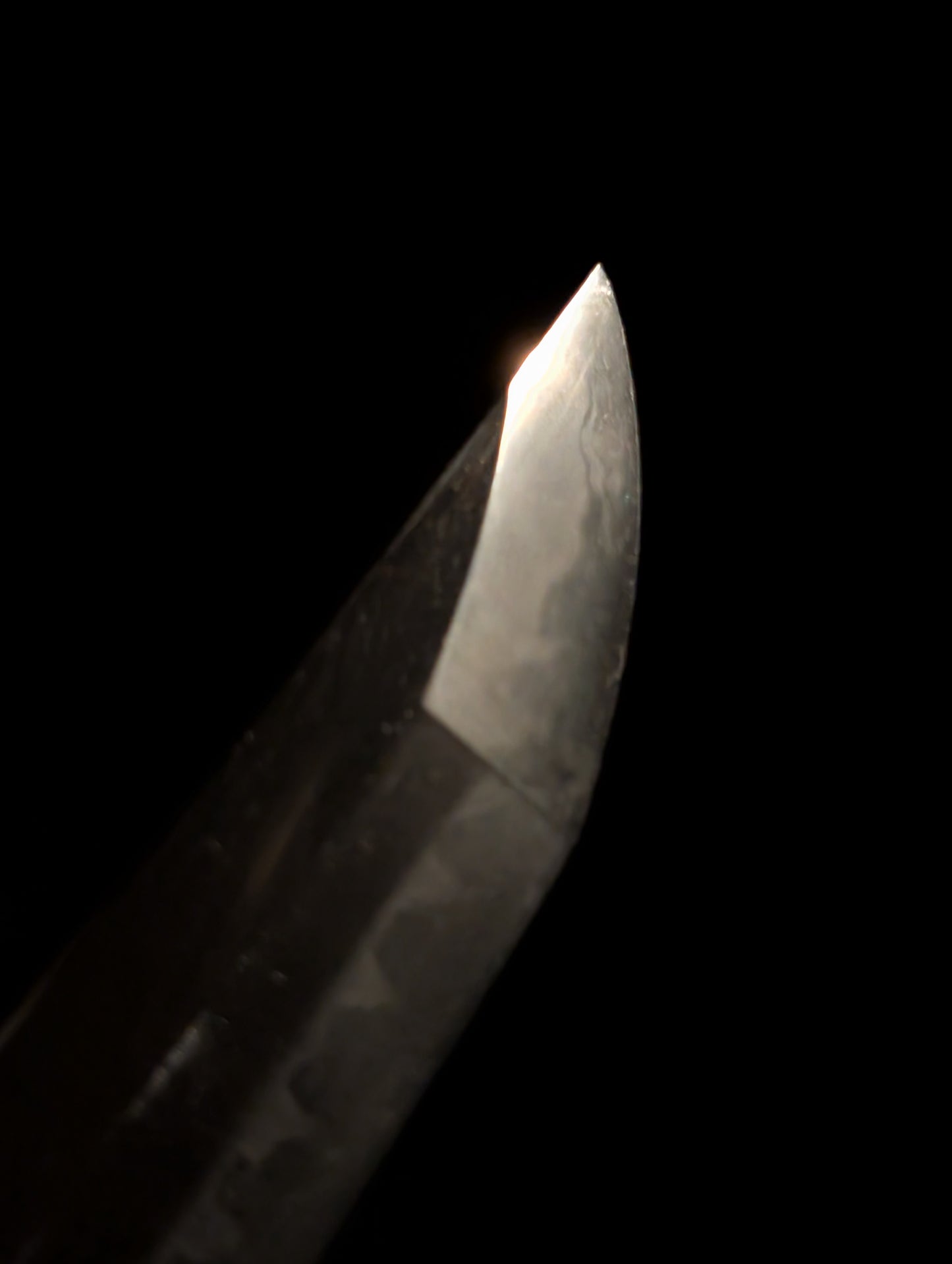 Antique Nihonto - Daishou Katana (Late Muromachi, red lacquer signature of Yoshikage) and Wakizashi (Late Muromachi, signed Kanefusa Masaie) (neither verified) with Koshirae