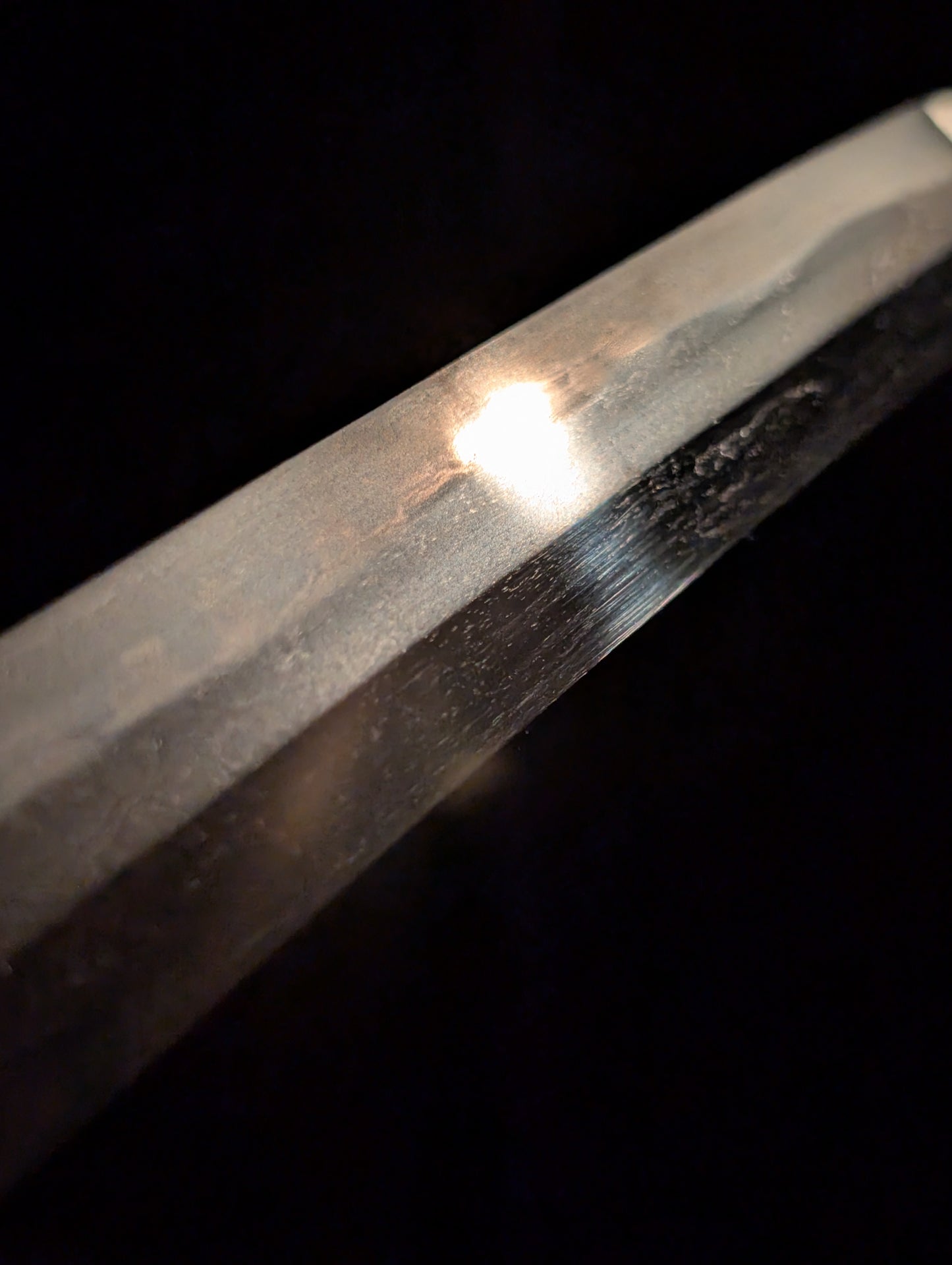 Antique Nihonto - Daishou Katana (Late Muromachi, red lacquer signature of Yoshikage) and Wakizashi (Late Muromachi, signed Kanefusa Masaie) (neither verified) with Koshirae