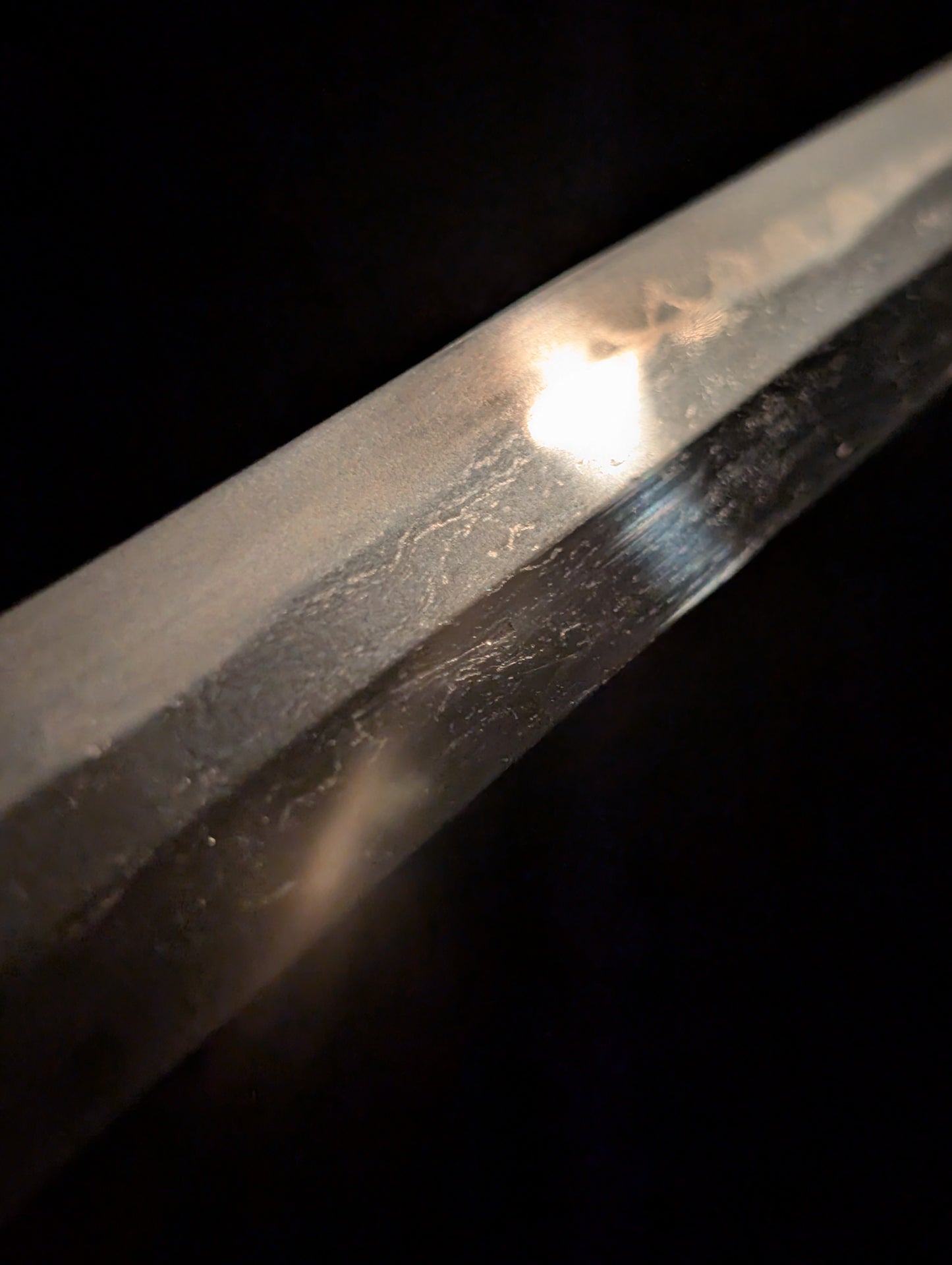 Antique Nihonto - Daishou Katana (Late Muromachi, red lacquer signature of Yoshikage) and Wakizashi (Late Muromachi, signed Kanefusa Masaie) (neither verified) with Koshirae