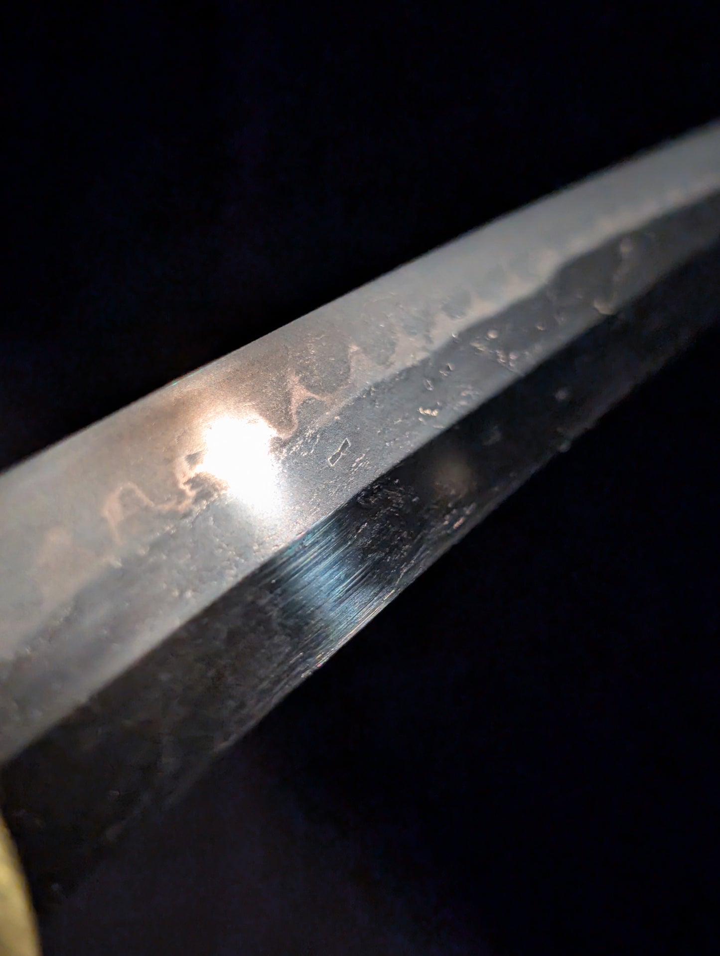 Antique Nihonto - Daishou Katana (Late Muromachi, red lacquer signature of Yoshikage) and Wakizashi (Late Muromachi, signed Kanefusa Masaie) (neither verified) with Koshirae