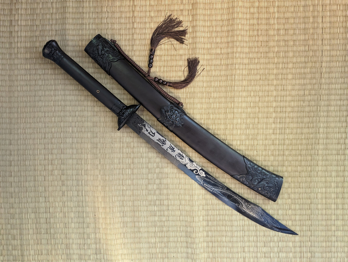 Dragon Tiger Oxtail Saber