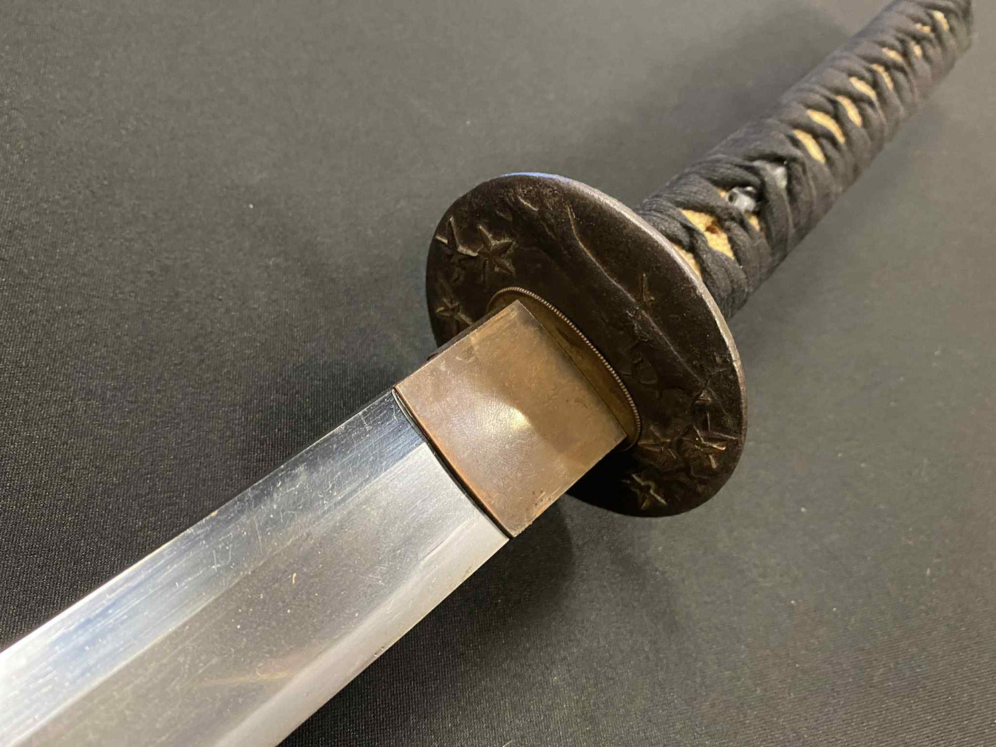 Antique Nihonto - Long Katana in Koshirae - Late Edo (150 years old) - NBTHK Attributed to Shinshinto Jumyo