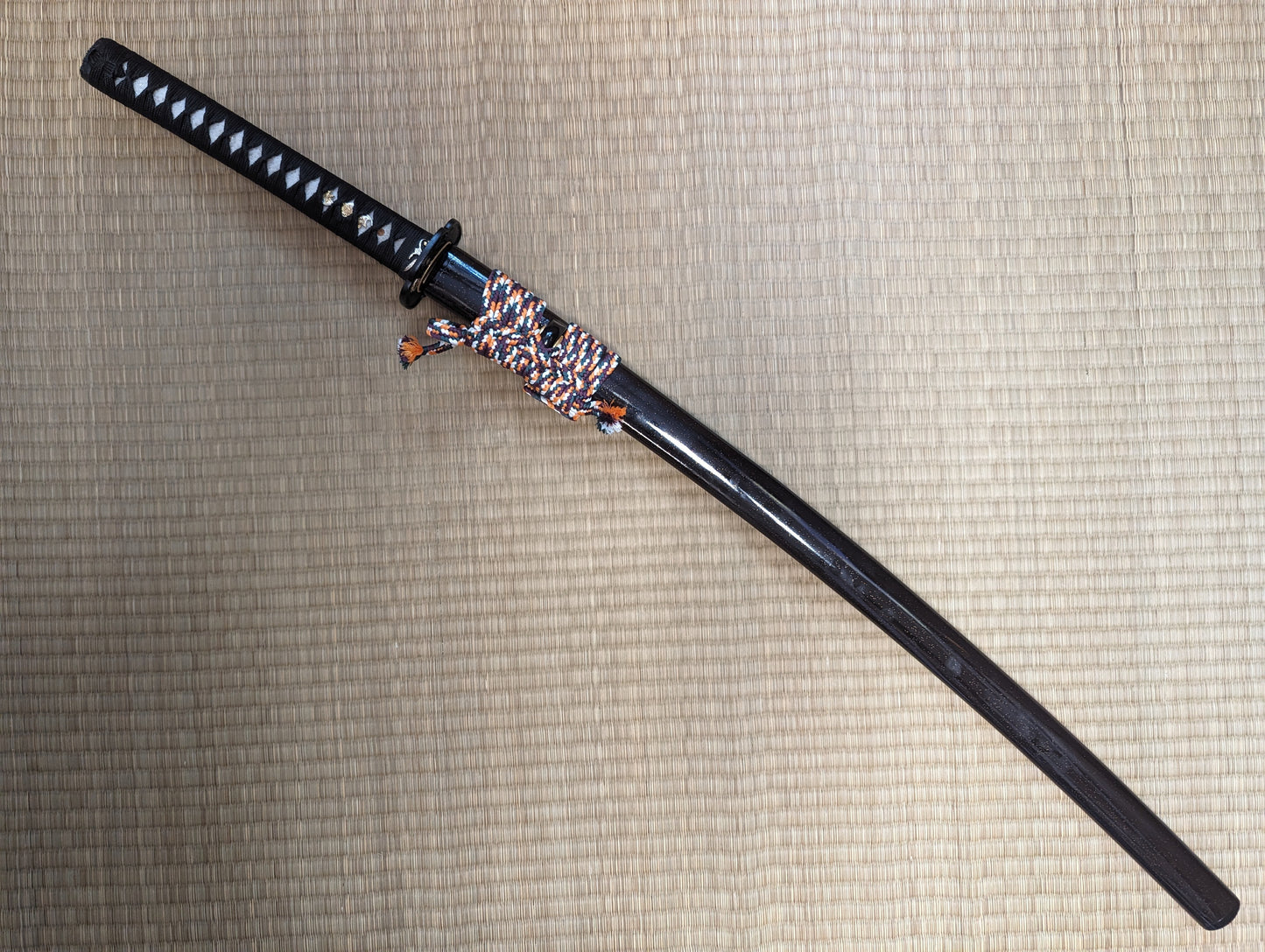 OVERSTOCK Moritaka Katana - Crimson Chrysanthemum- L6 clay tempered