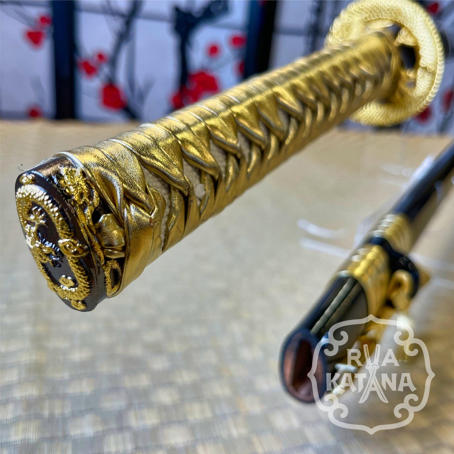 Katana - T10 Steel, Gold Dragon Theme