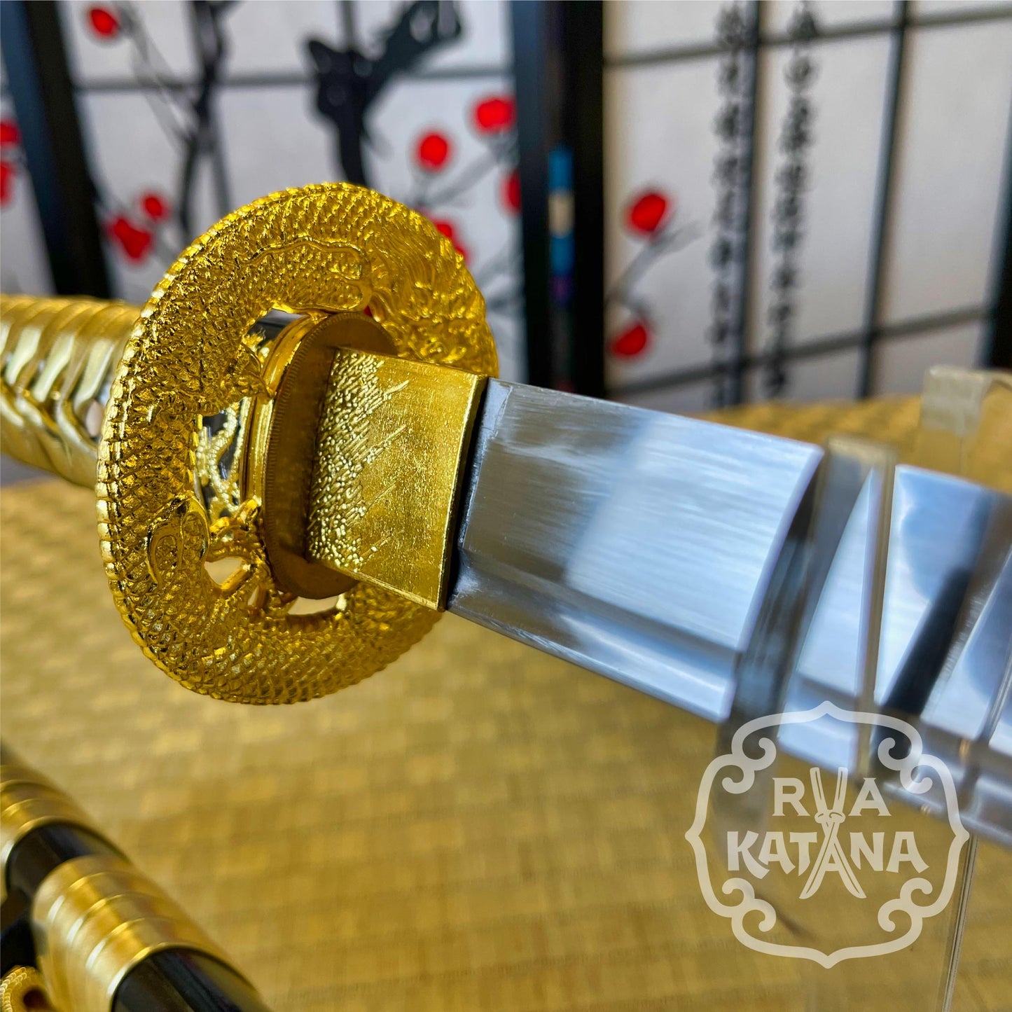 Katana - T10 Steel, Gold Dragon Theme