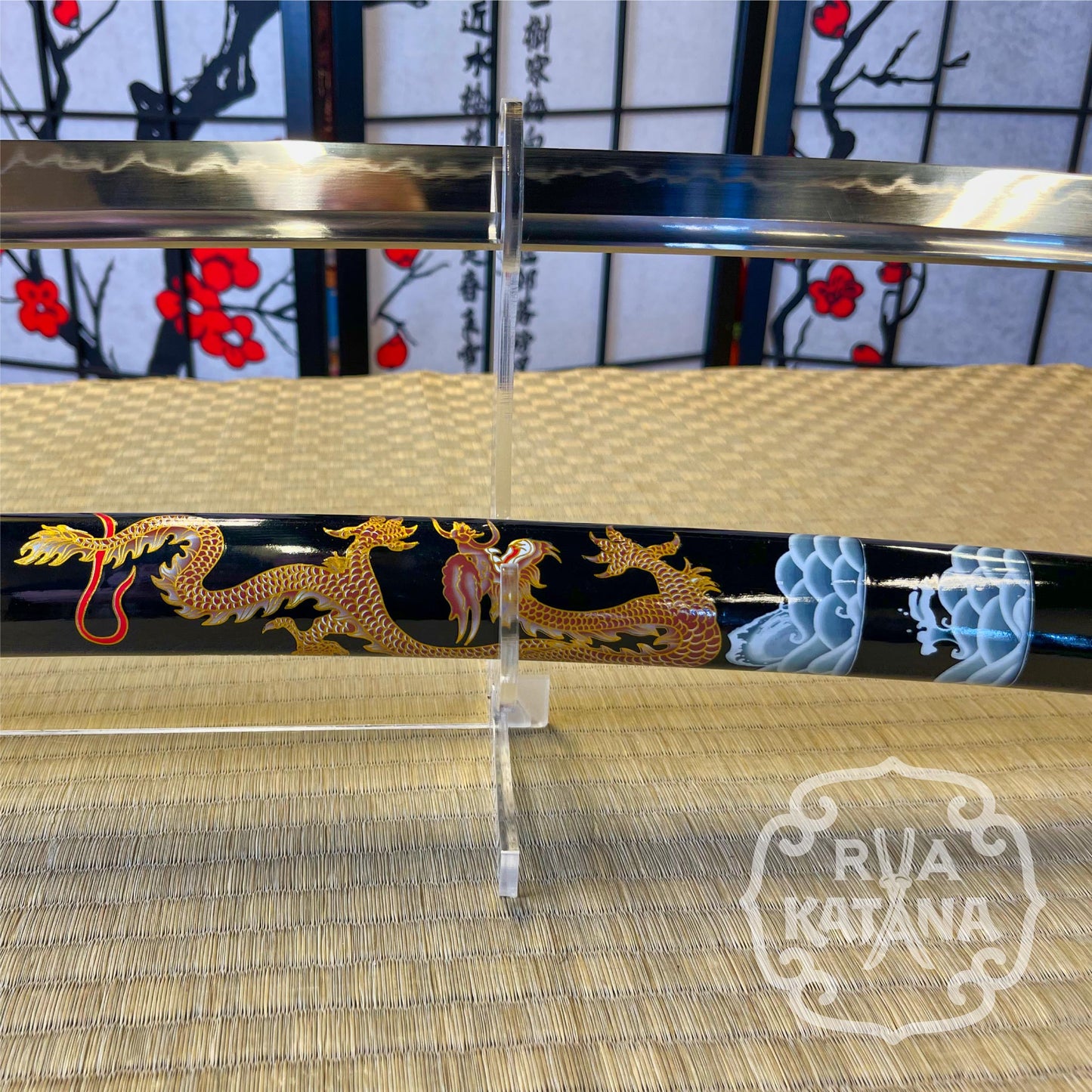 Katana - T10 Steel, Gold Dragon Theme
