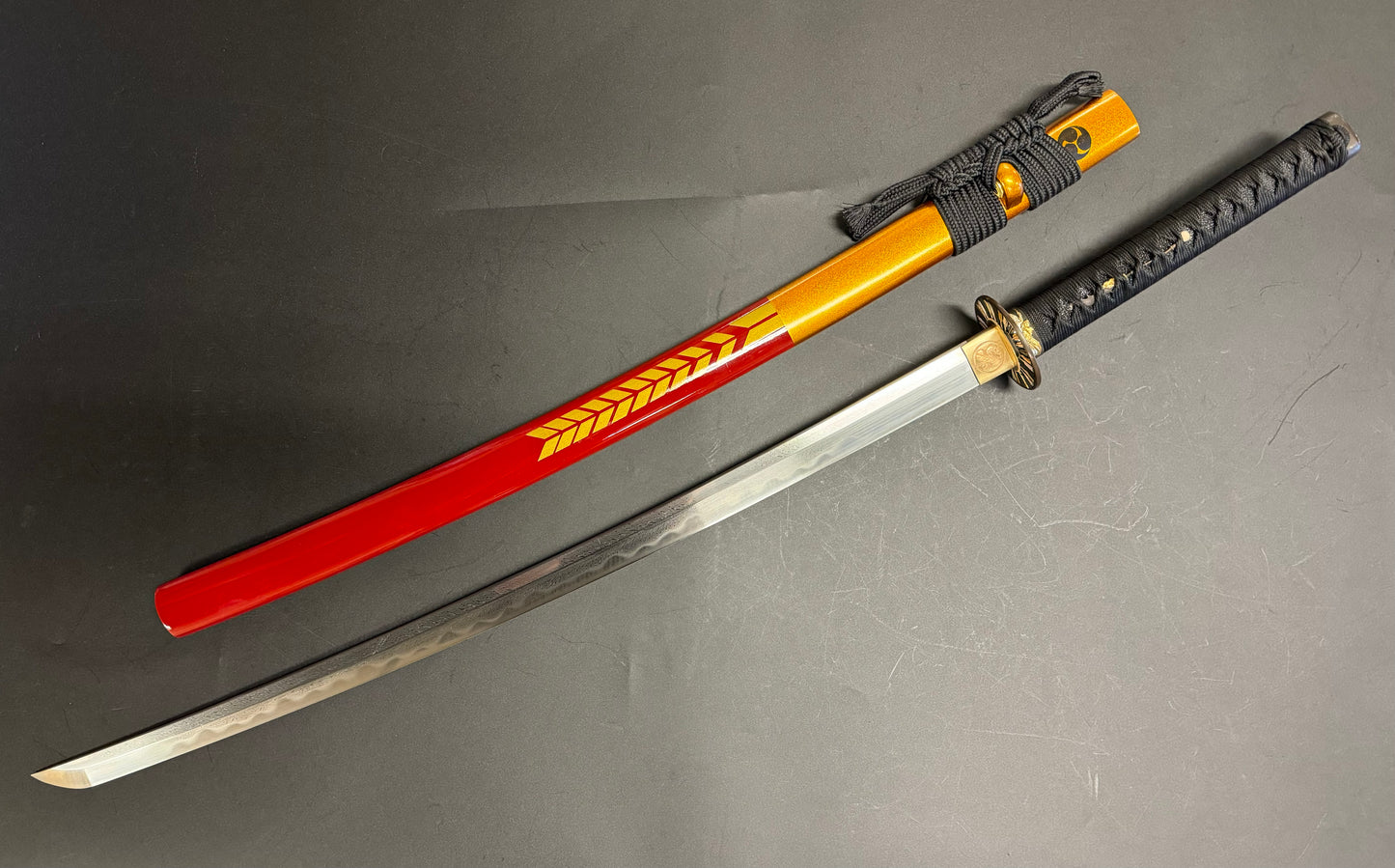 Phoenix Arms Blazing Arrows Katana - Feather Damascus Clay Tempered