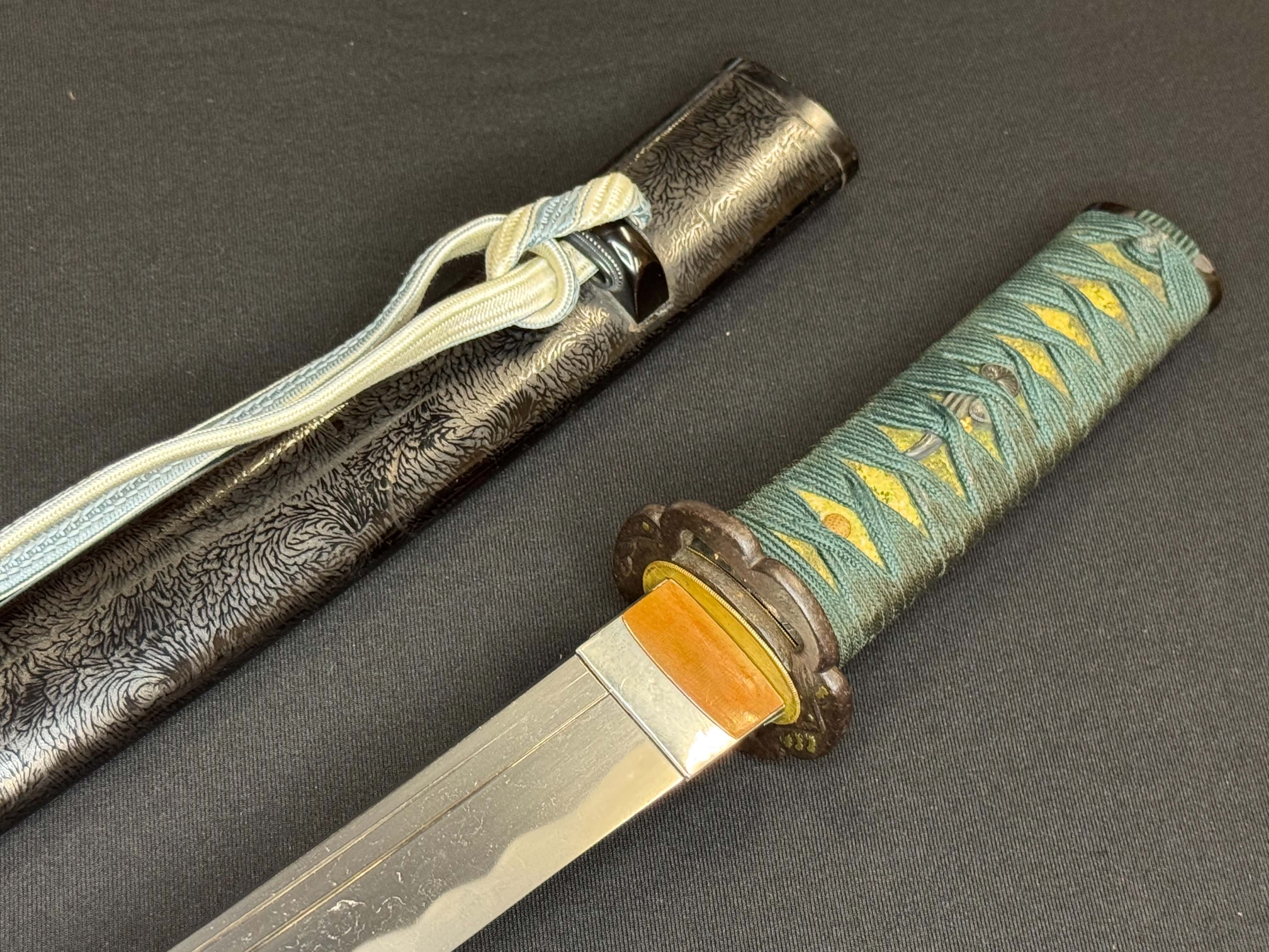 Antique Nihonto - Wakizashi with Koshirae, Signed Kanenori, NBTHK certified