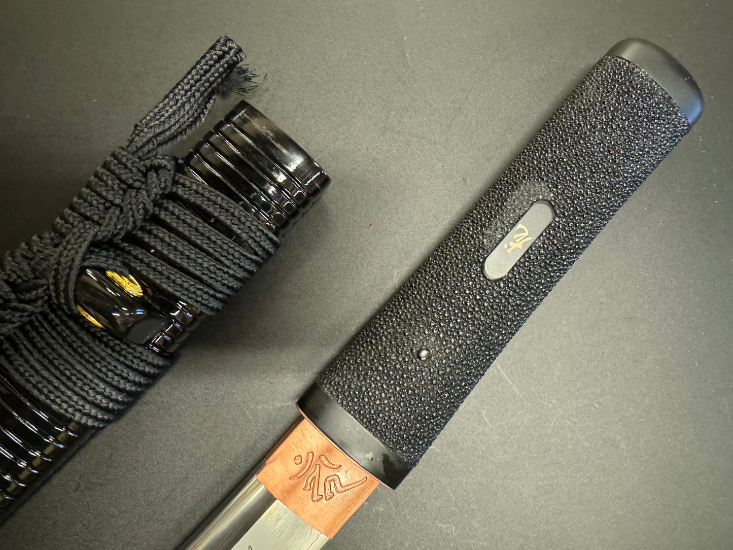 Legacy Blades Osoraku Aikuchi Honsanmai Wakizashi with Horimono Black