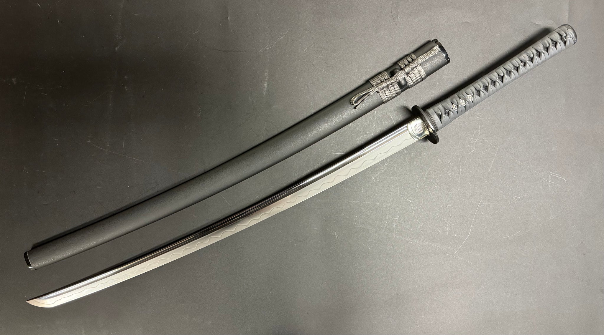 Thaitsuki Shoshin Hana Katana, 1095 Clay tempered