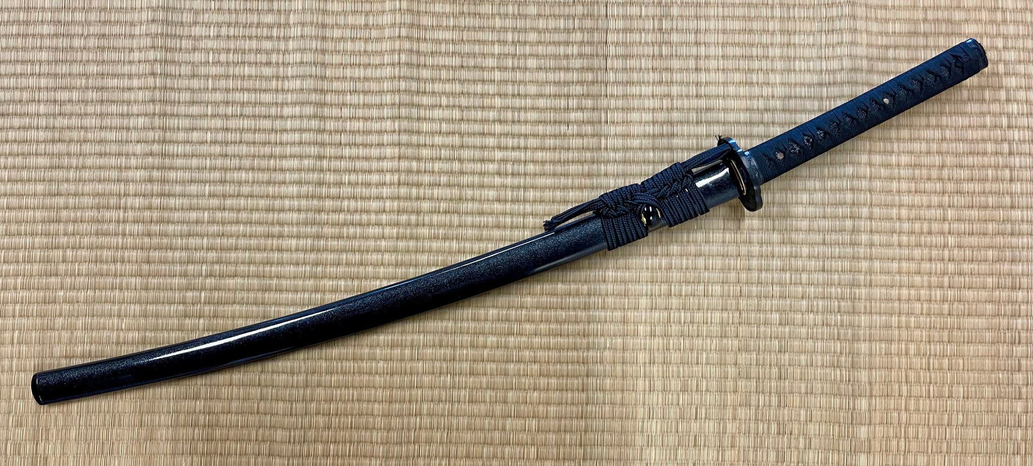 Moritaka Razor Black Imperial Katana - T10 Clay Tempered