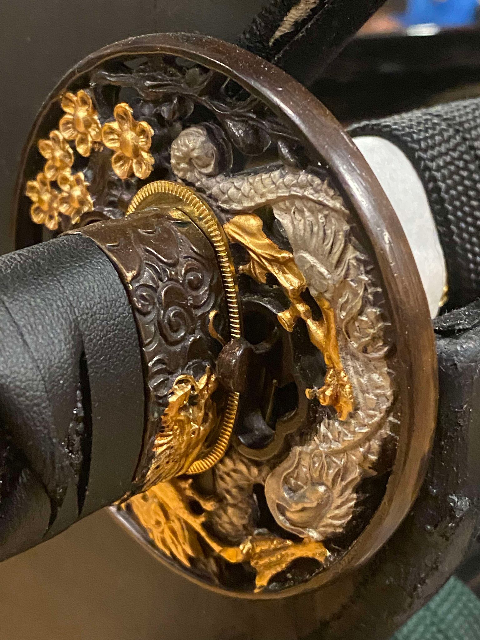 Cloudhammer Katana - Hidden Dragon, Dragon Sakura - sx105v Japanese Tool Steel - Ko-Choji Hamon
