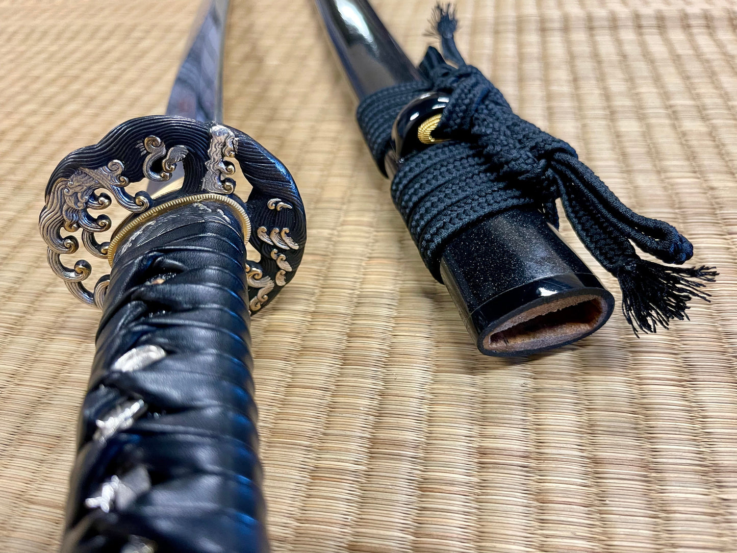 Moritaka Razor Prestige Katana - Dark Eclipse - T10 Clay-Tempered Tsunami Hamon