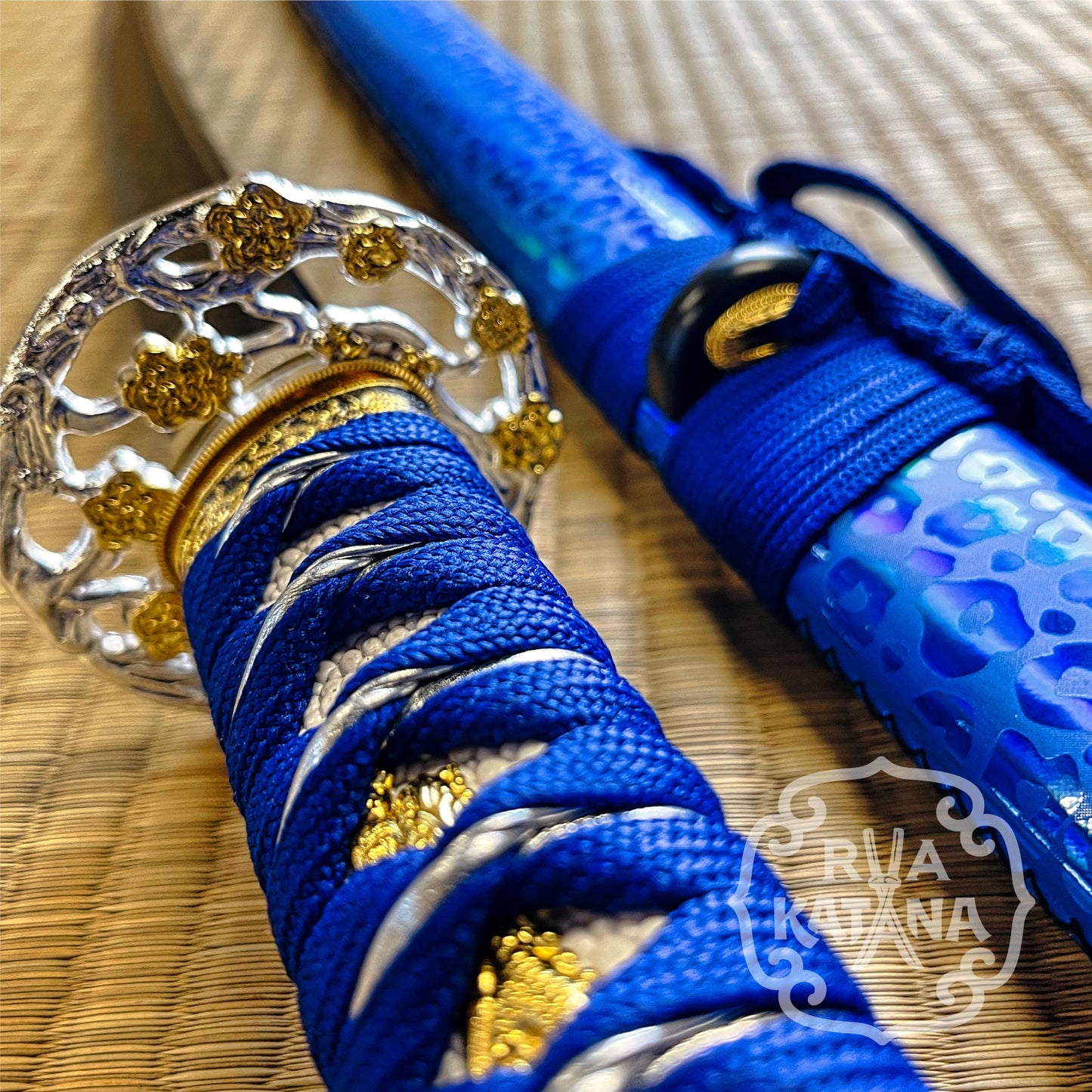 Dragonspring Katana - Blue Plum - 1060 Steel