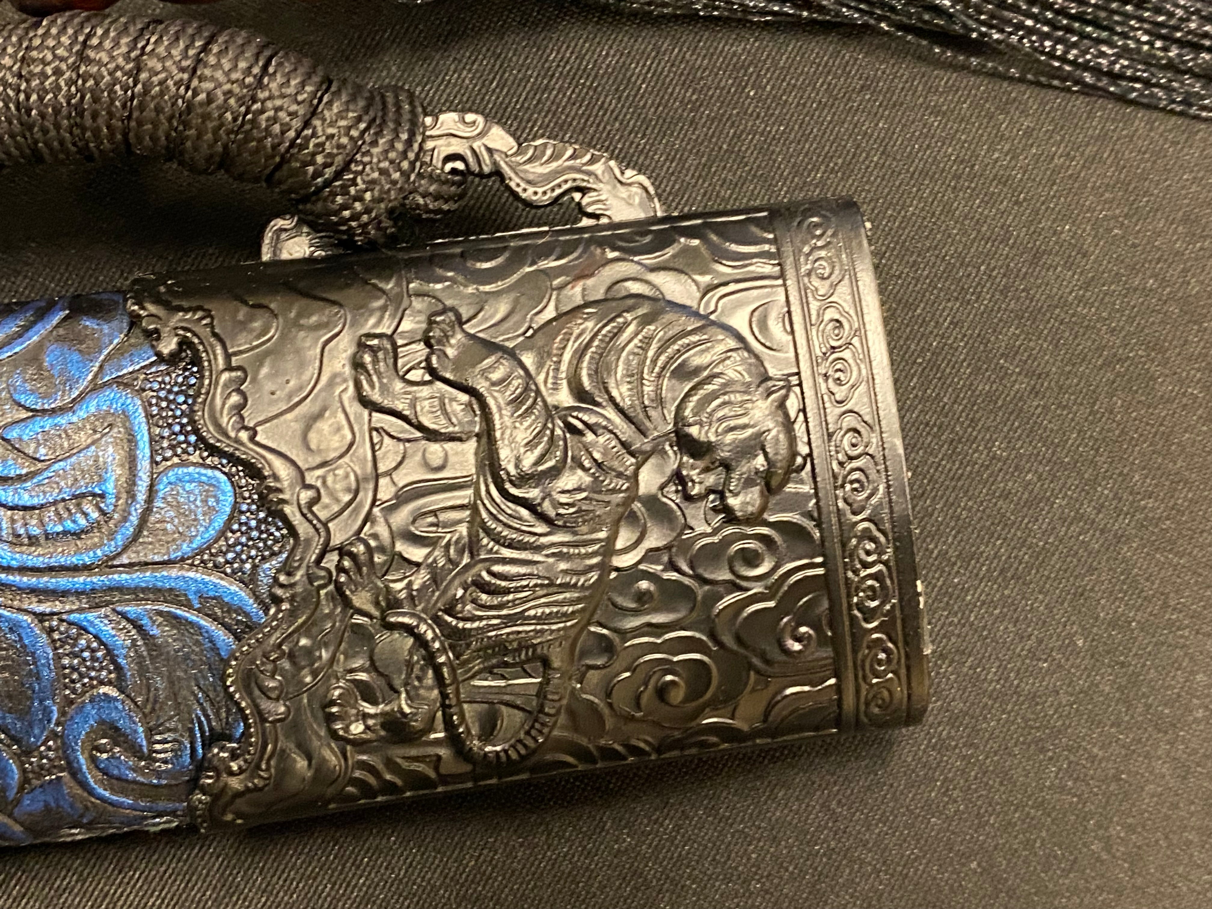 Dao Dagger - Tiger Dueling Dragon - Etched Manganese Steel