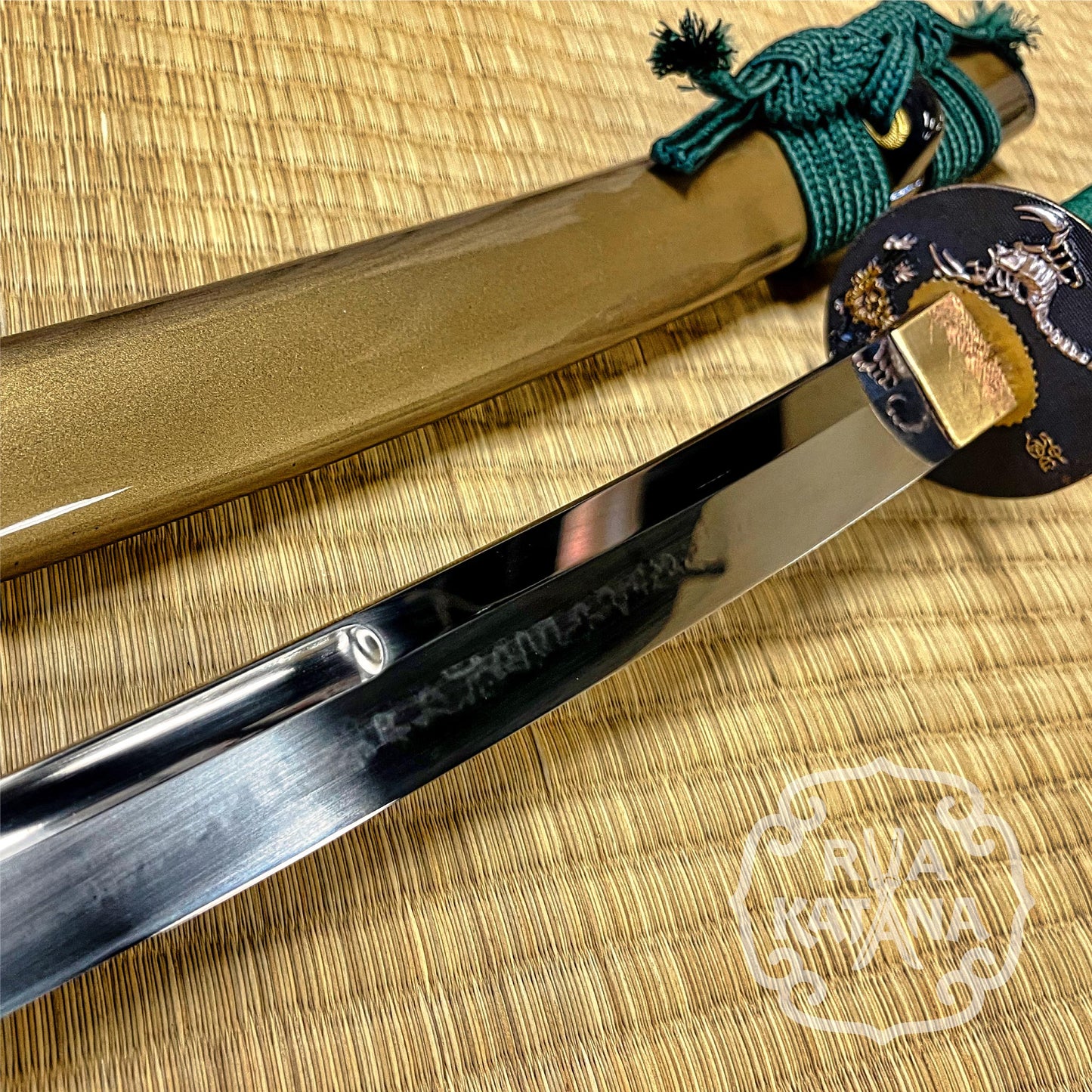 Legacy Blades Green Scorpion O-Katana - Choji Hamon, Koshi Sori 1095