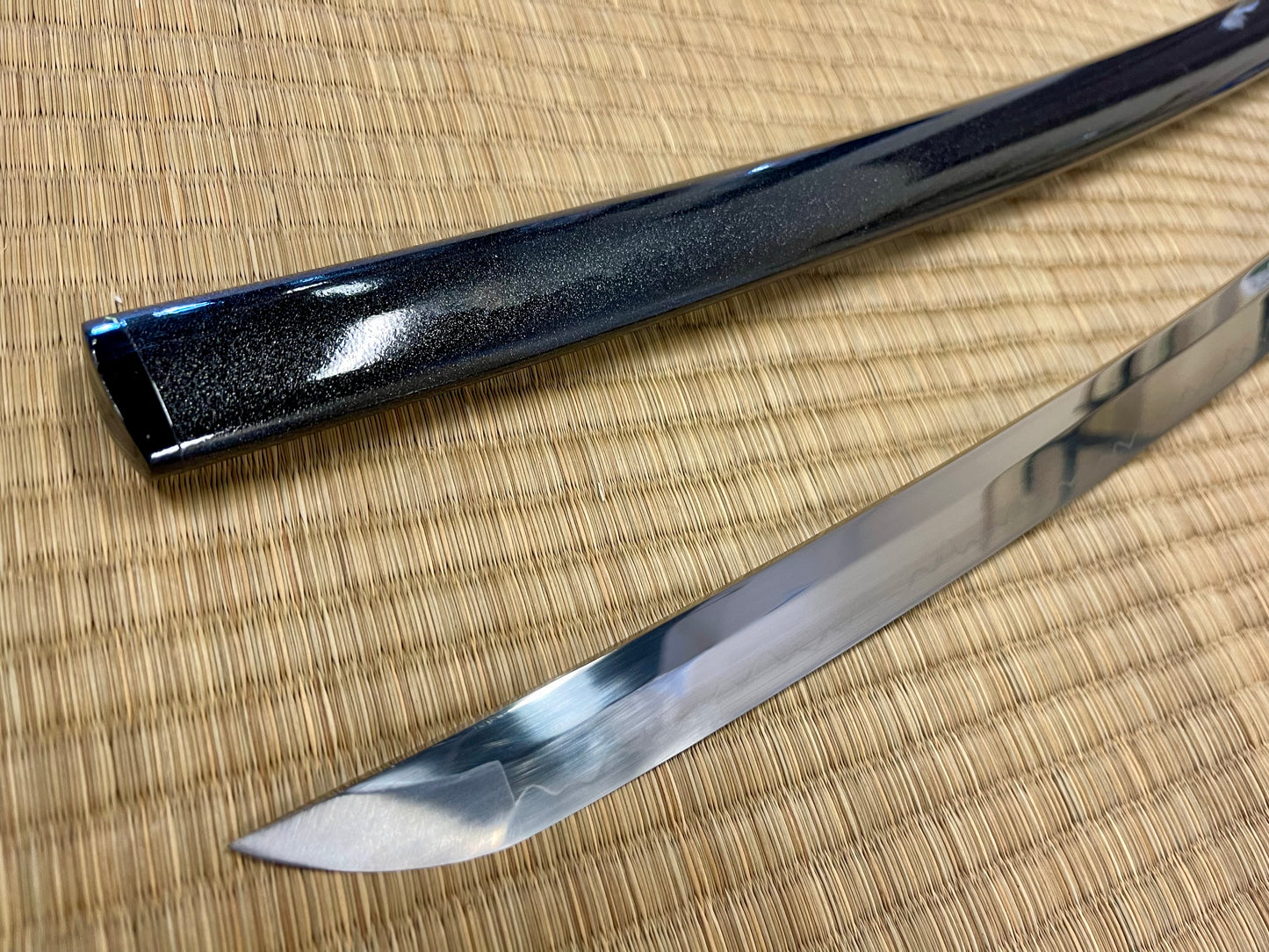 Moritaka Razor Katana -Midnight Fuji - T10 Clay-Tempered Hadori Polish