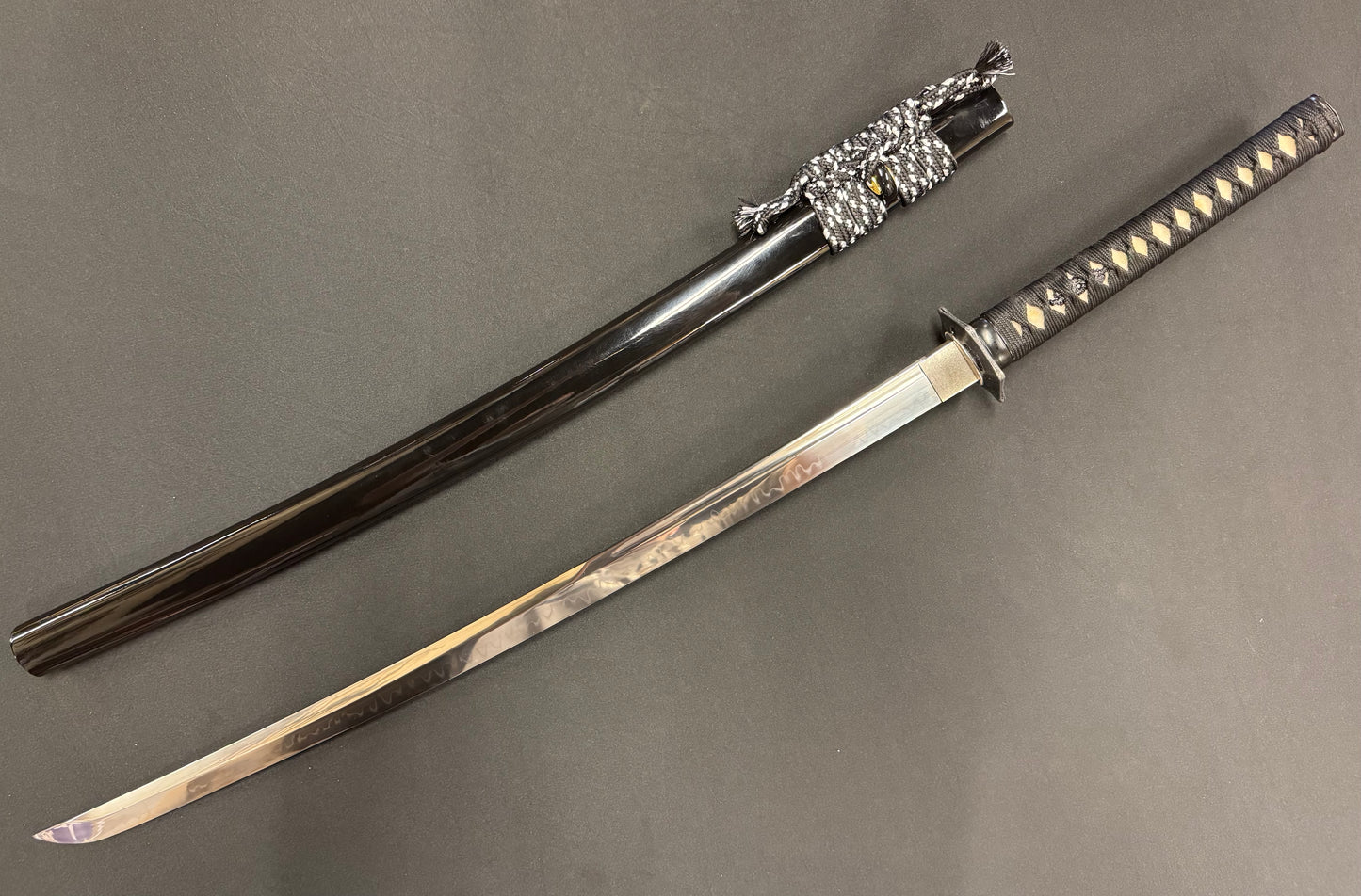 Phoenix Armory Unokubi Katana - Hanjiro T10