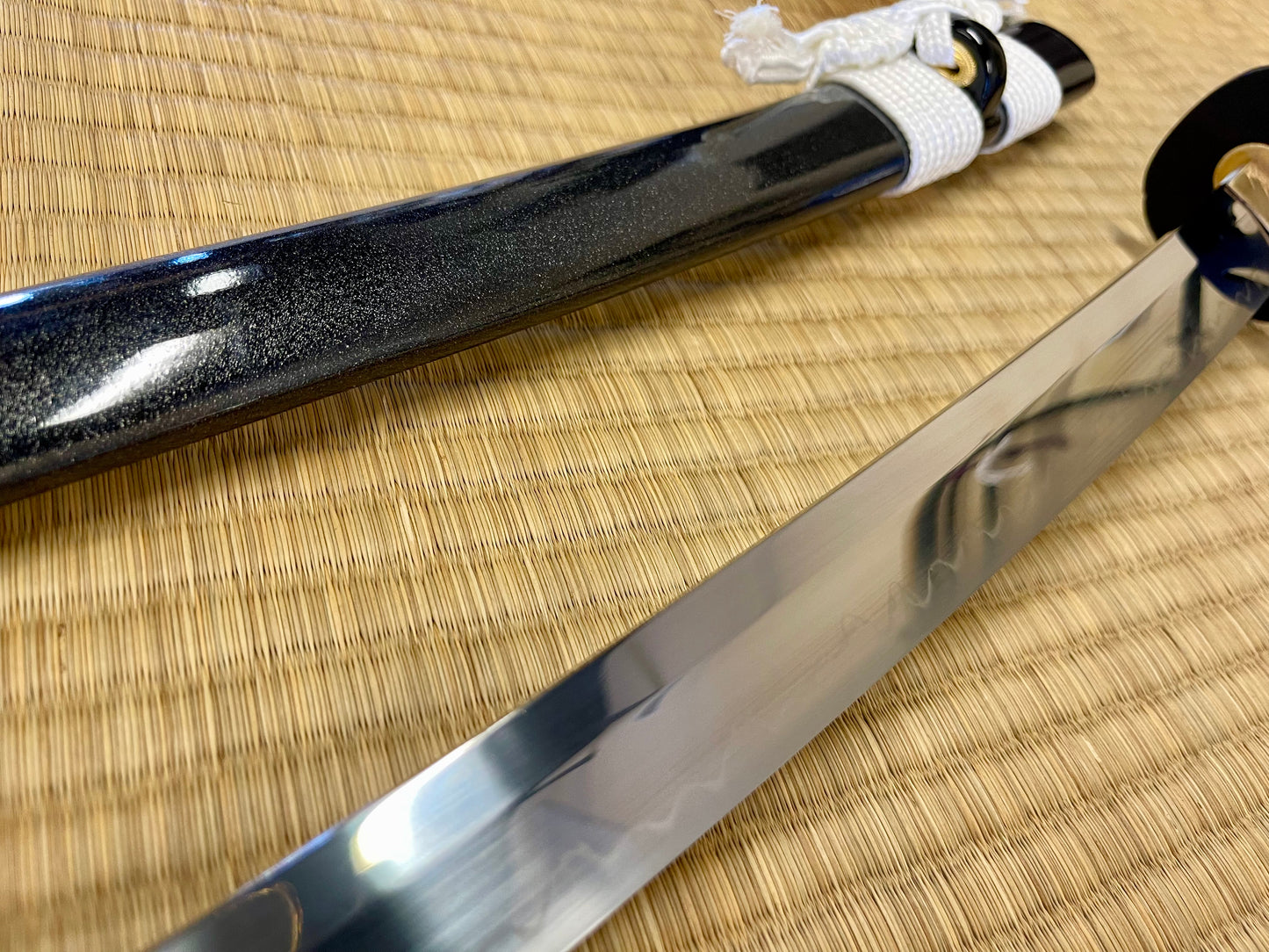 Moritaka Razor Katana -Midnight Fuji - T10 Clay-Tempered Hadori Polish