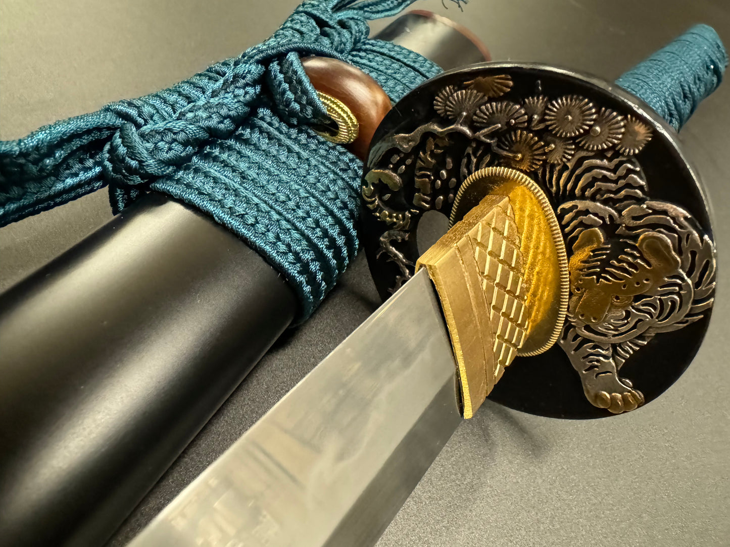 Phoenix Arms Emerald Tiger Katana