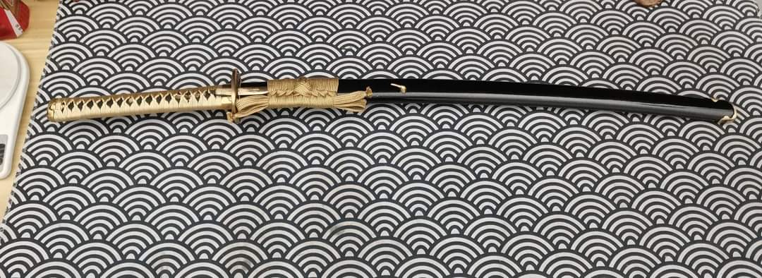 Cloudhammer Katana with kogatana & kogai - Economy Gold Dragonfly - sks3 gunome hamon