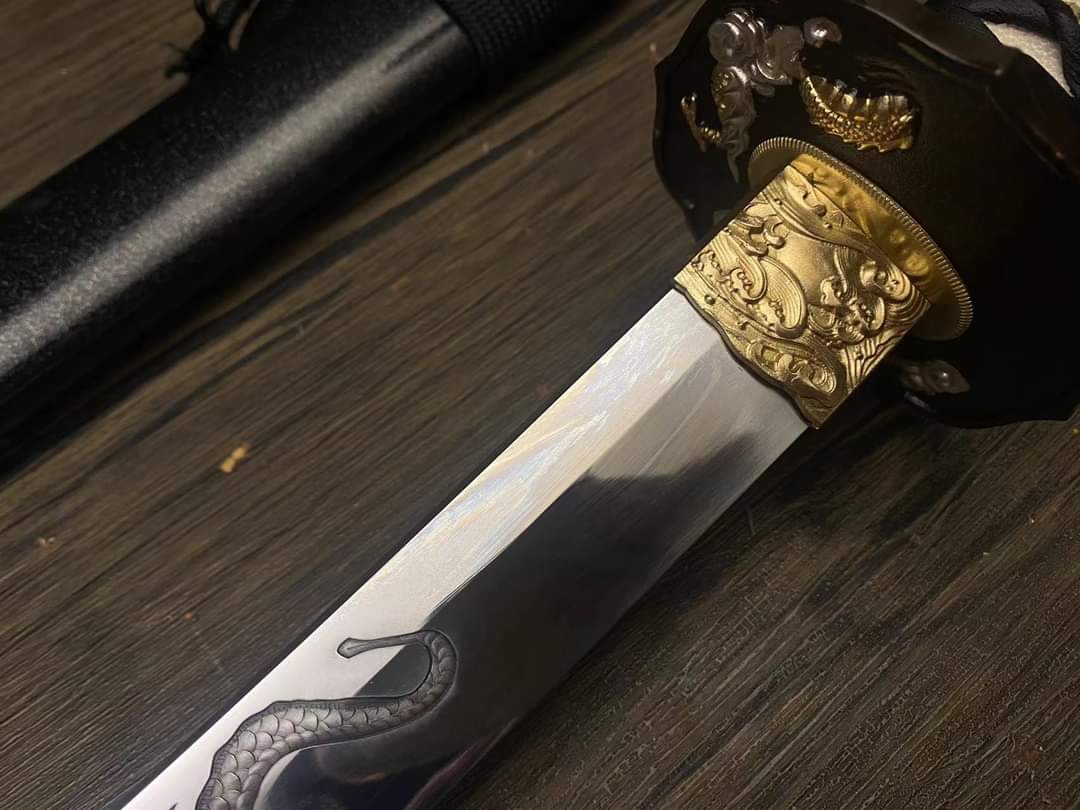 Cloudhammer Katana - Dragon and Kongo - engraved sx105v