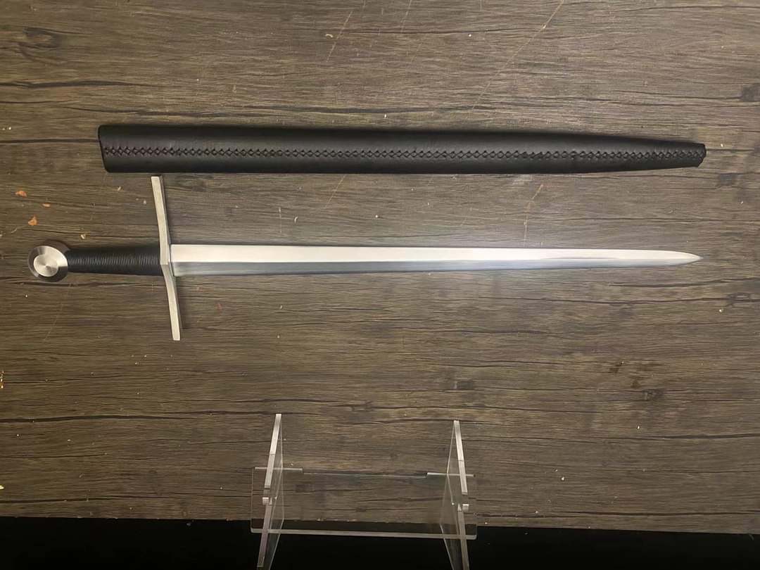 Cloudhammer Arming Sword - sx105v