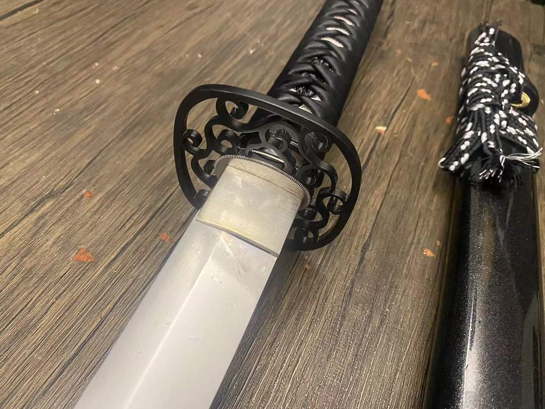 Cloudhammer Kinnoto Katana - Black Lattice - s5 low molybdenum Taiwan variant shock steel