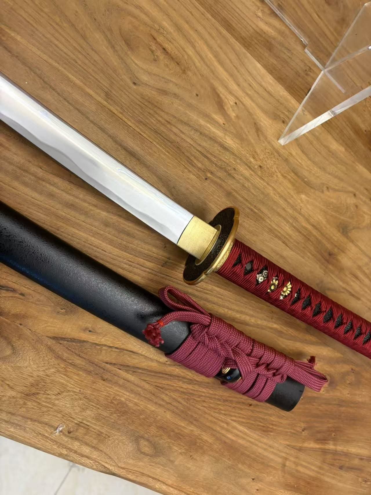 Cloudhammer Katana - Crimson Lattice  - W2 Cable Steel with Nashiji Finish