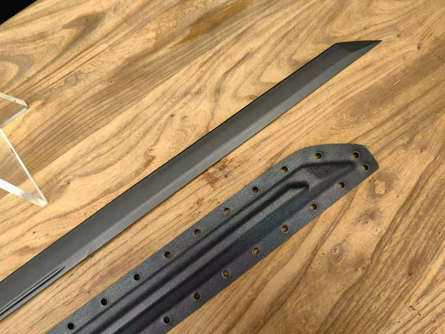 PRE-ORDER Cloudhammer Tactical War Sword - Sup9a (Japanese equivalent to 5160 spring steel)