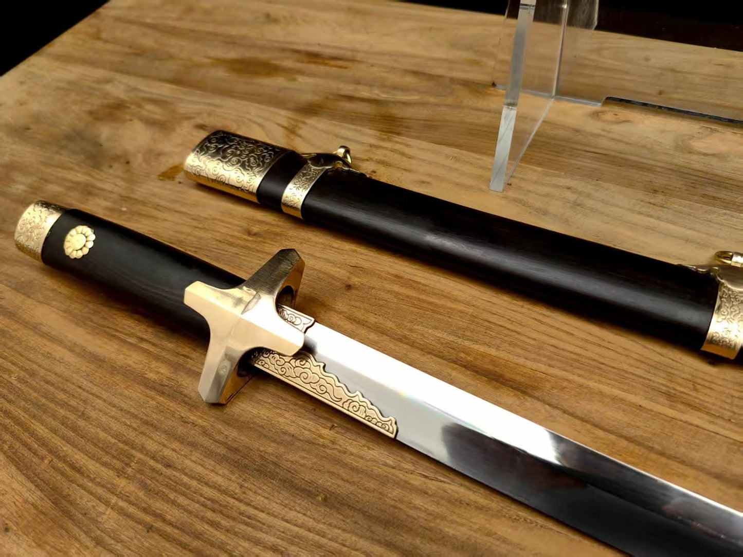 PRE-ORDER Cloudhammer Yuan Saber - sx105v