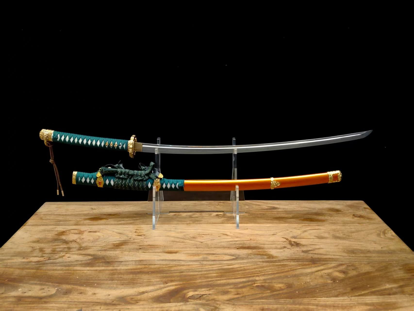 Cloudhammer Silk Itomaki Tachi - Forest Gold - 32