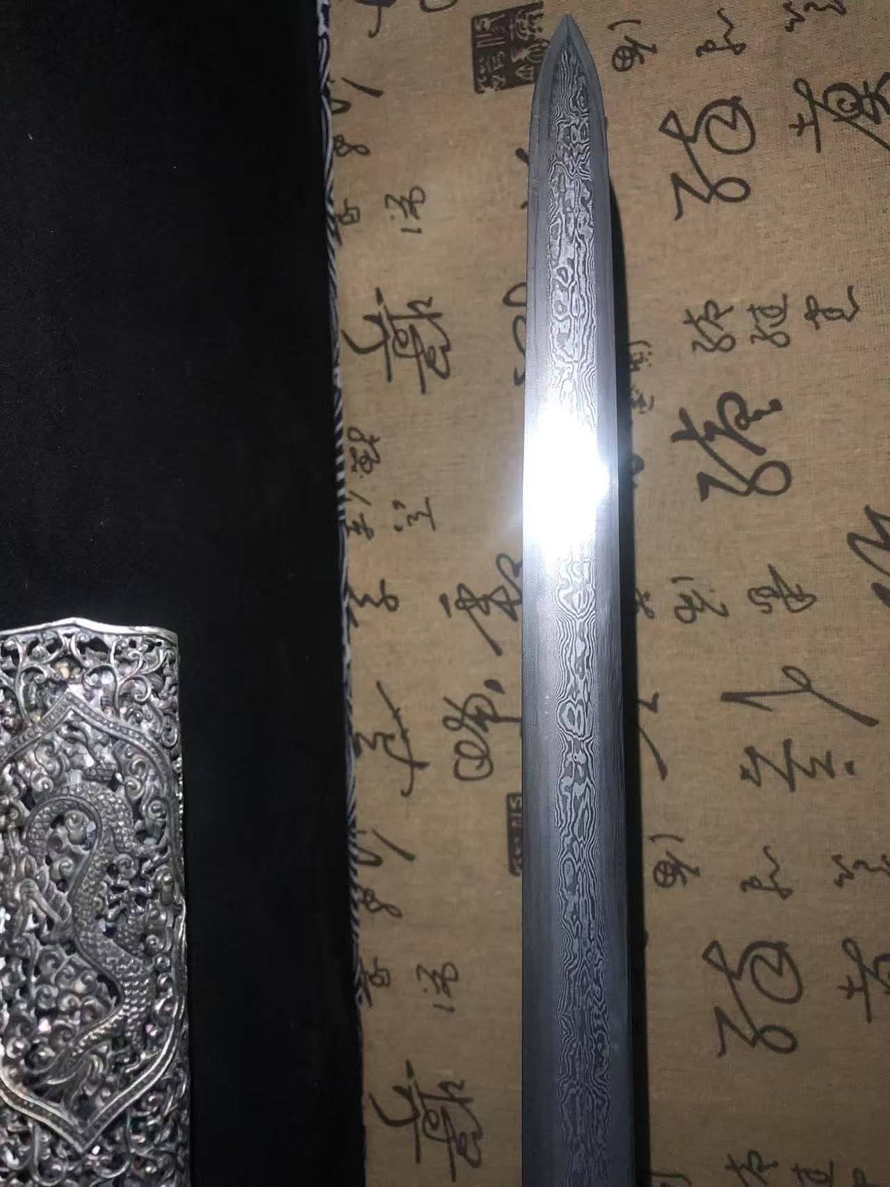 Cloudhammer Tang Jian - Shimmering Dragon - Sanmai Lamination