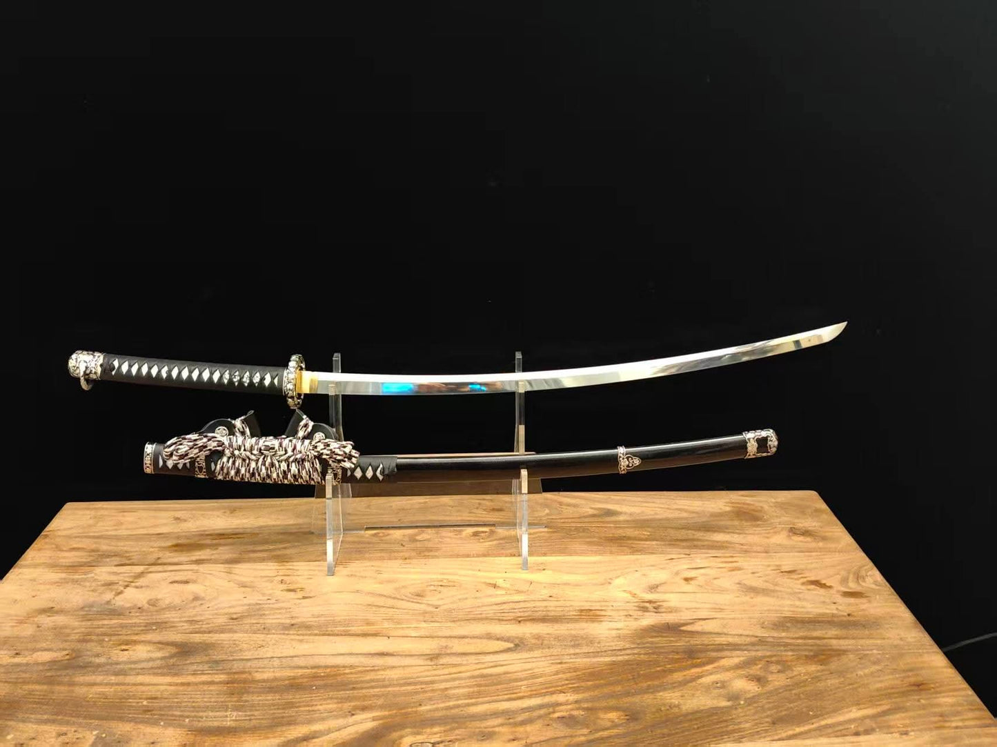 Cloudhammer Tachi - Onyx Cherry - s5e