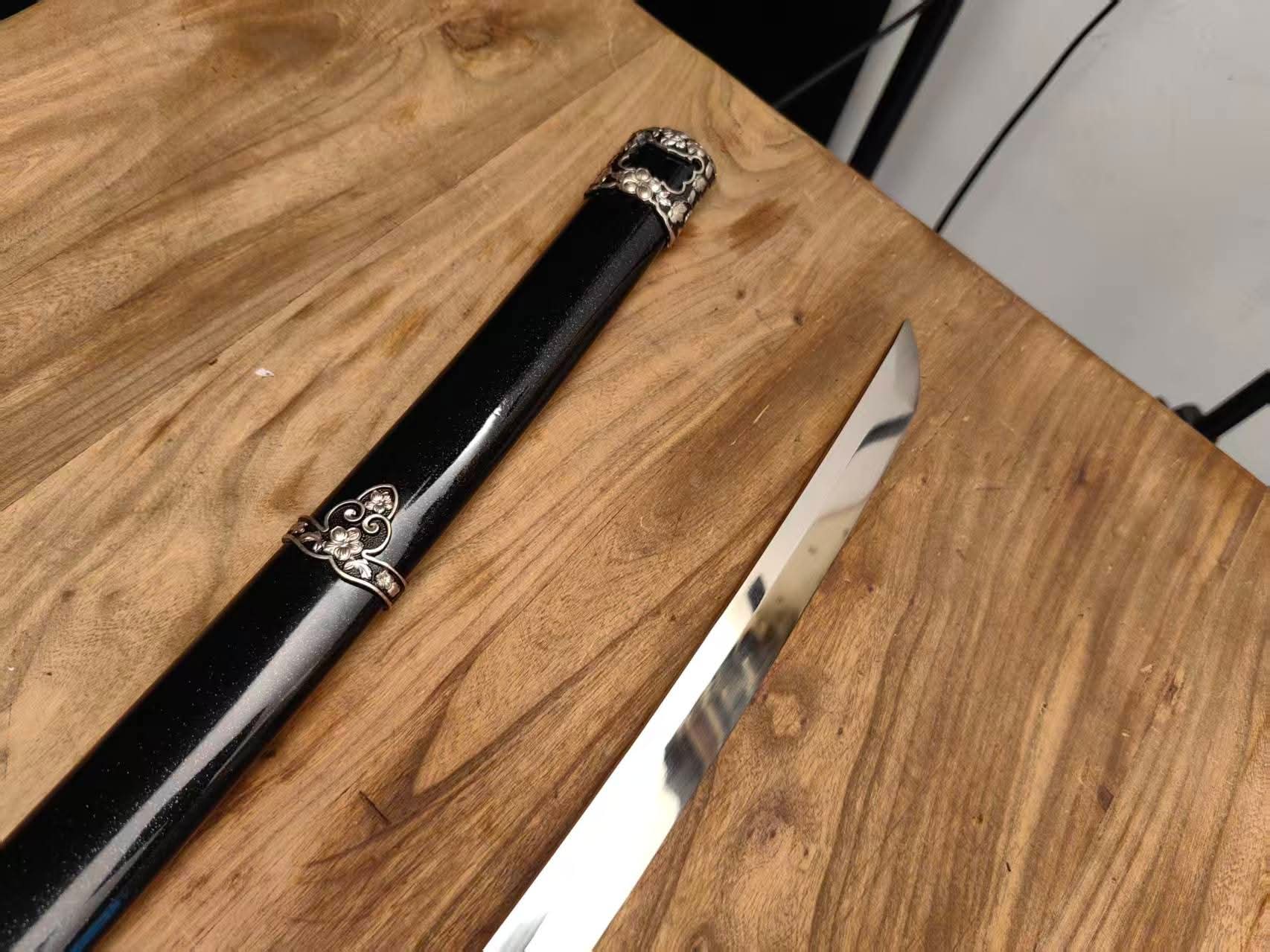 Cloudhammer Tachi - Onyx Cherry - s5e