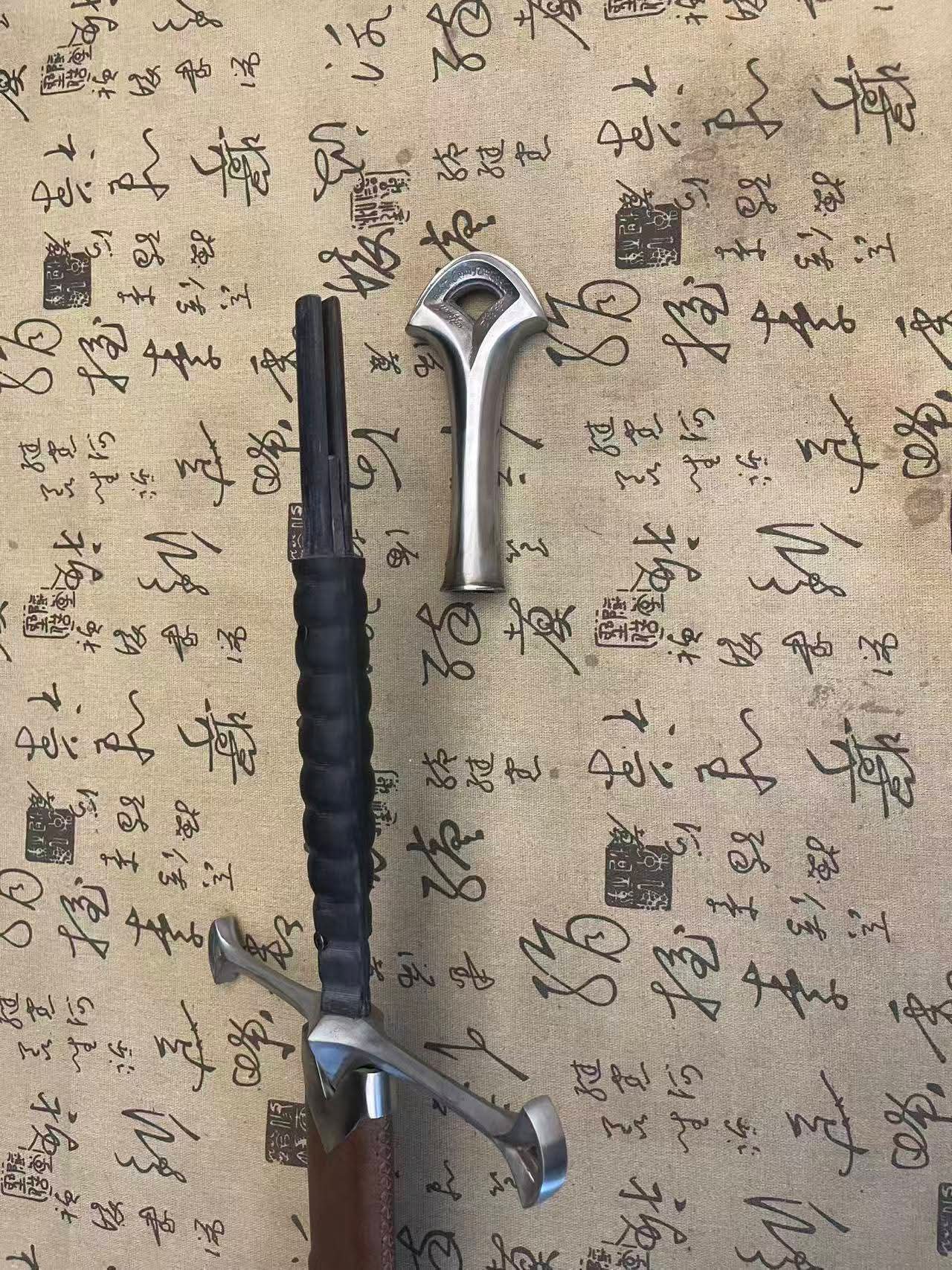 Cloudhammer Lord of the Rings Narsil Sword - sx105v