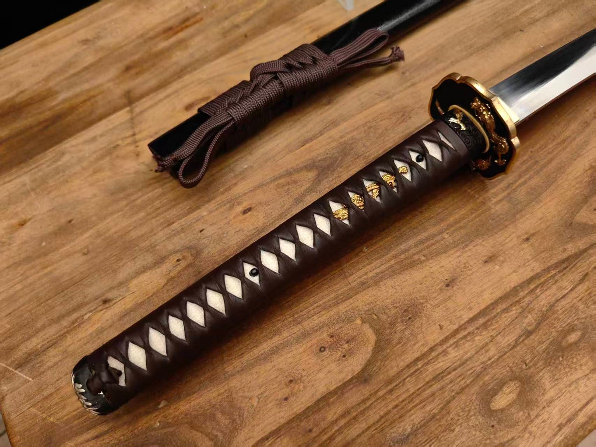 Cloudhammer Kinnoto Katana - Umber Dragon - s5e shock steel