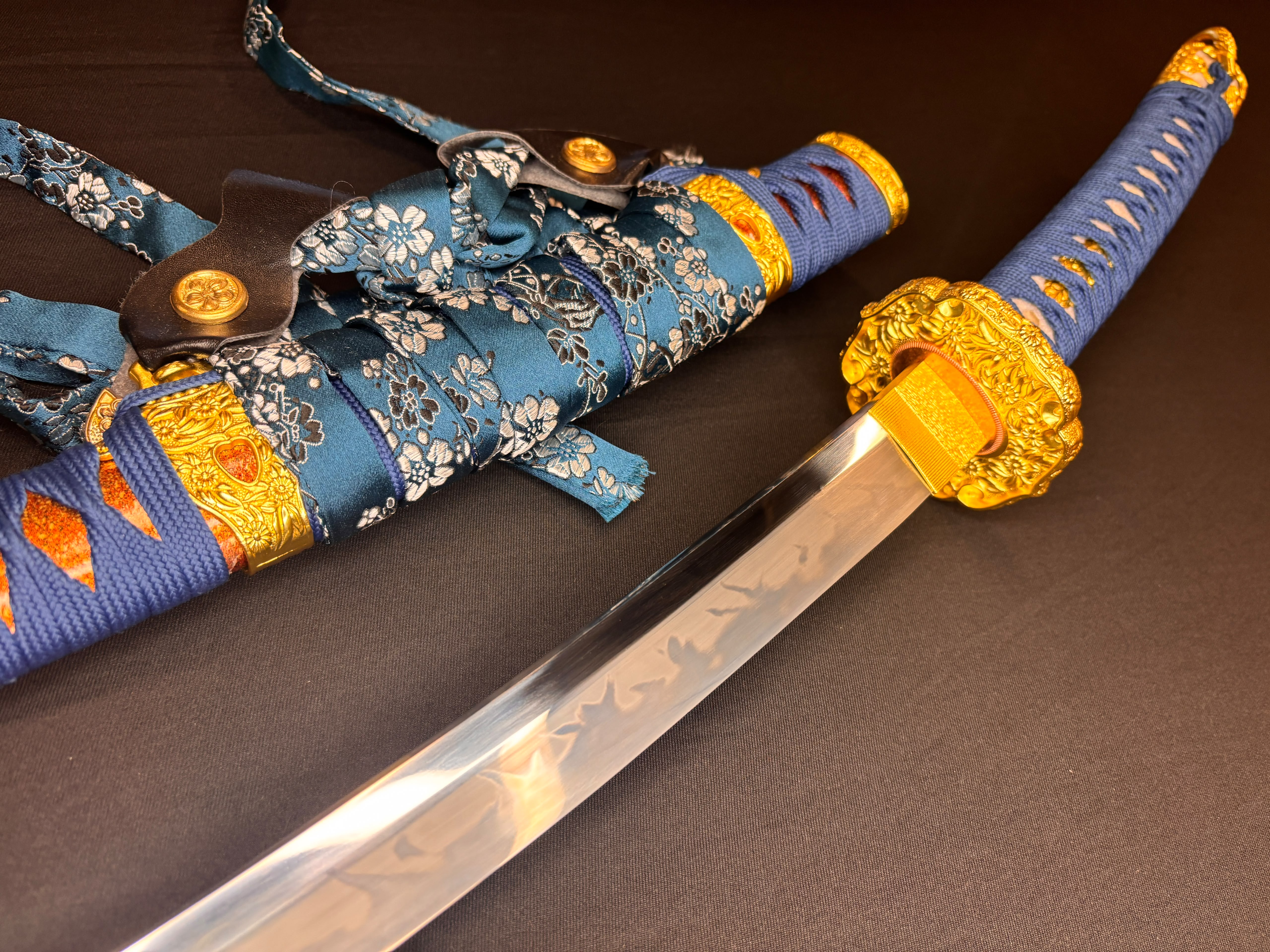 Phoenix Armory Tachi - Blue Gold Sakura